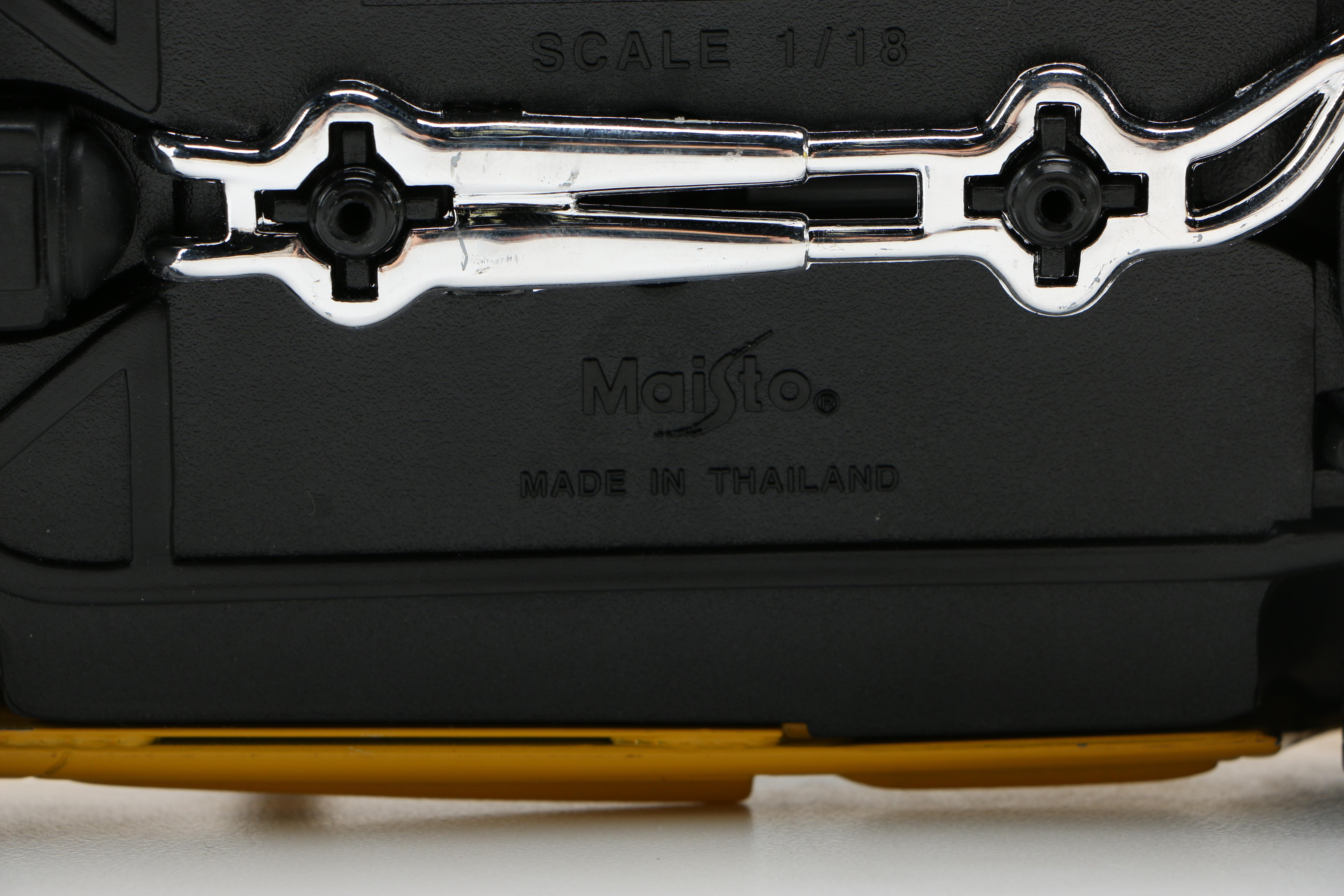 1:18 Scale Die Cast Chrysler PT Cruisers