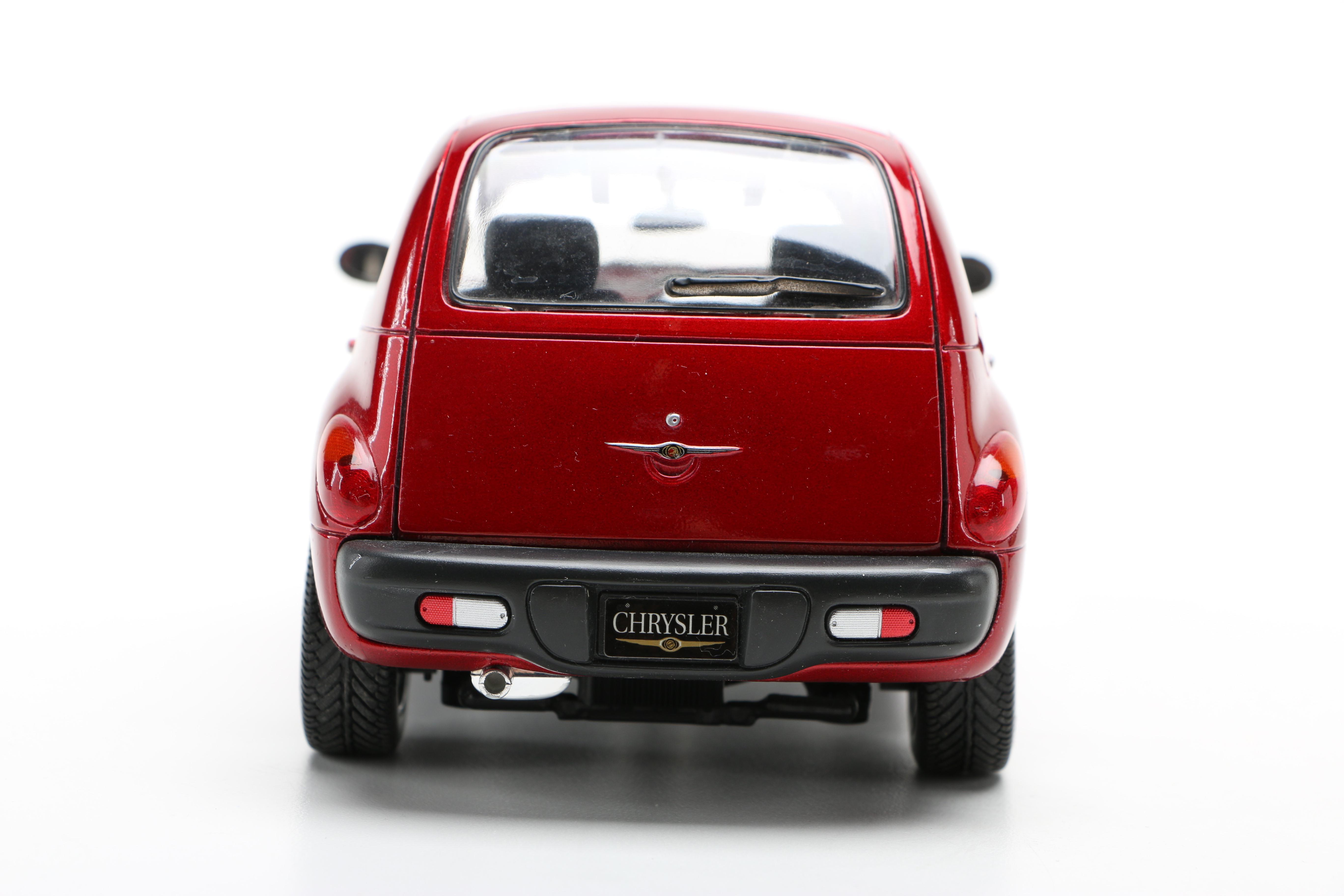 1:18 Scale Die Cast Chrysler PT Cruisers