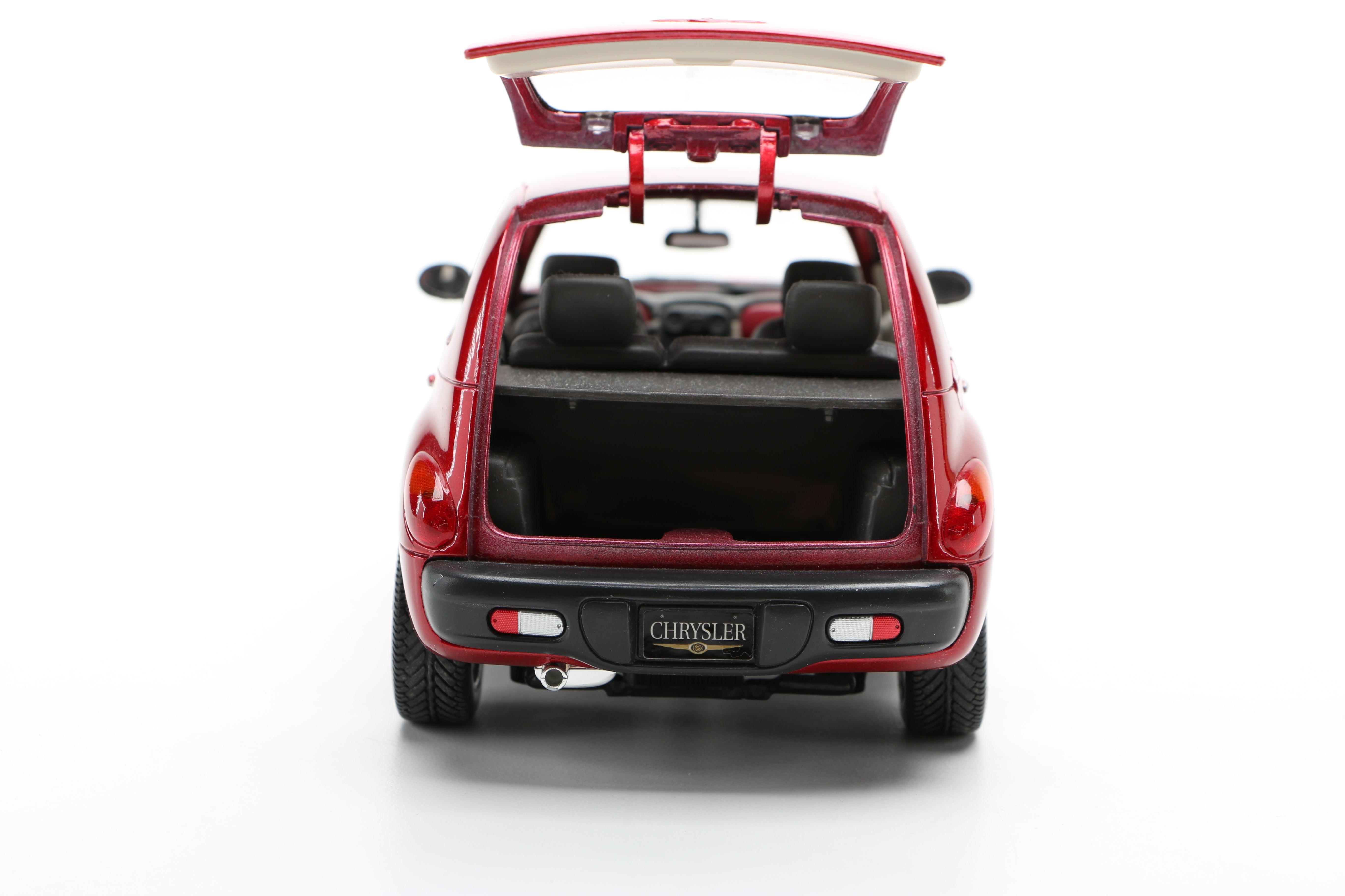 1:18 Scale Die Cast Chrysler PT Cruisers