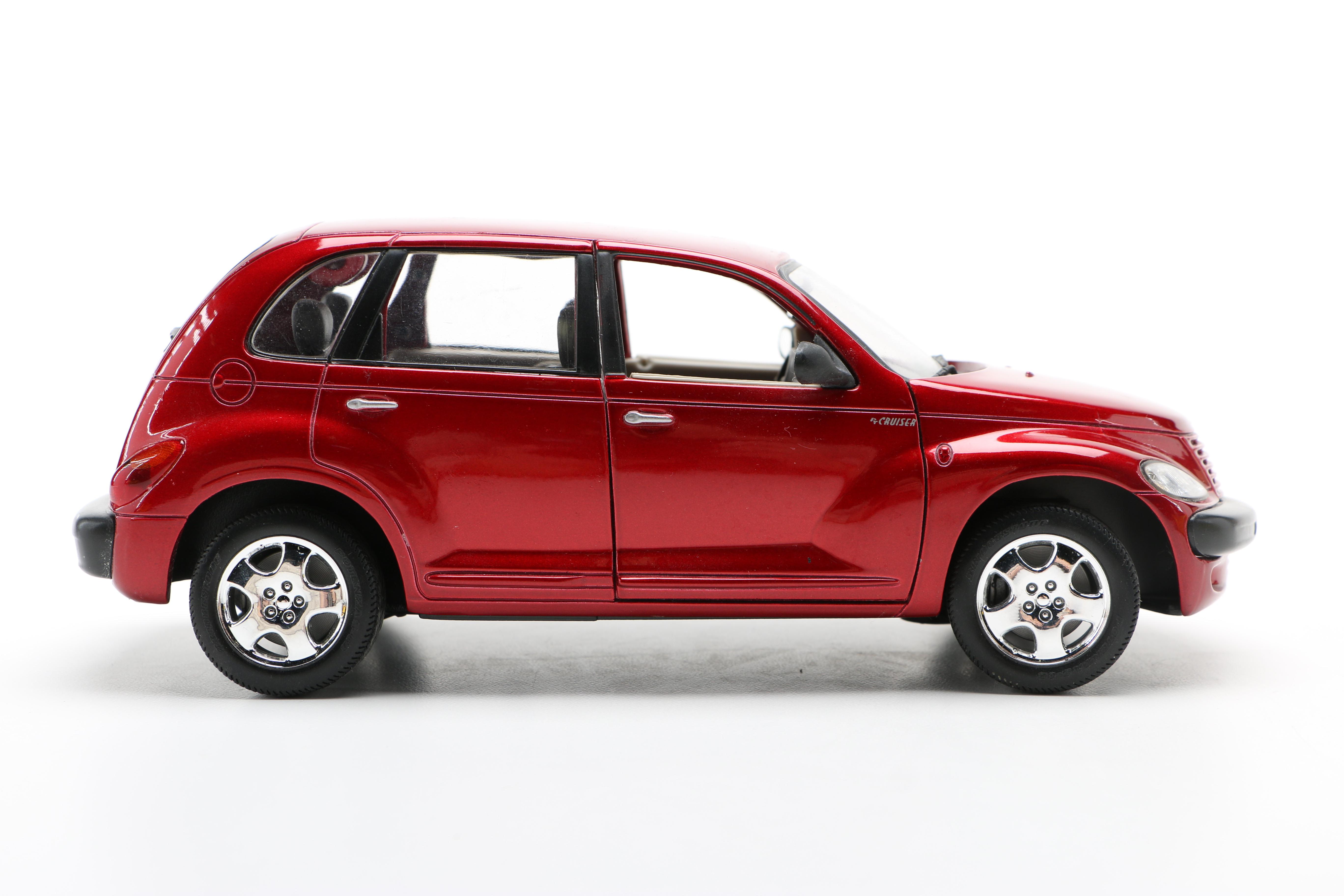 1:18 Scale Die Cast Chrysler PT Cruisers