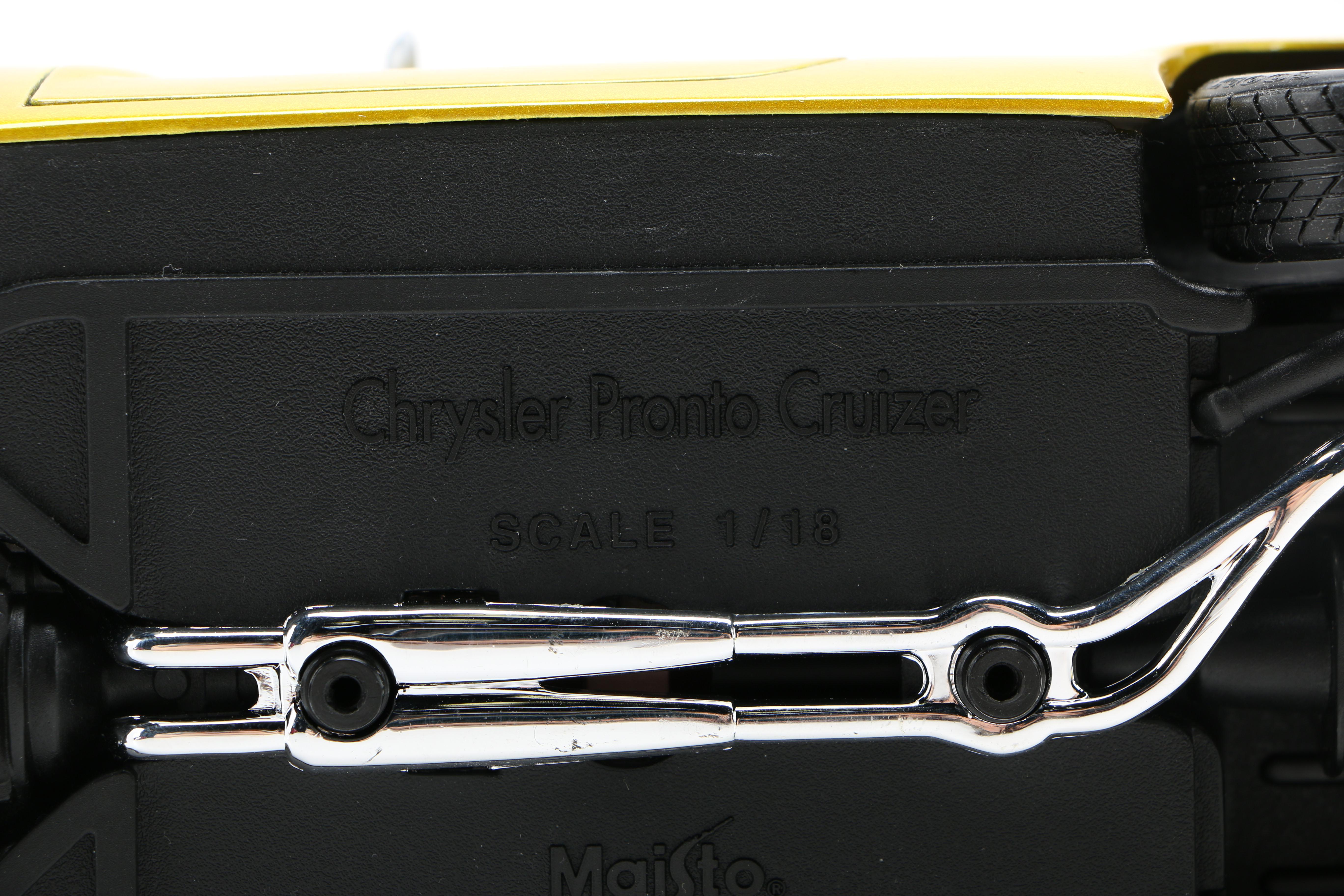 1:18 Scale Die Cast Chrysler PT Cruisers