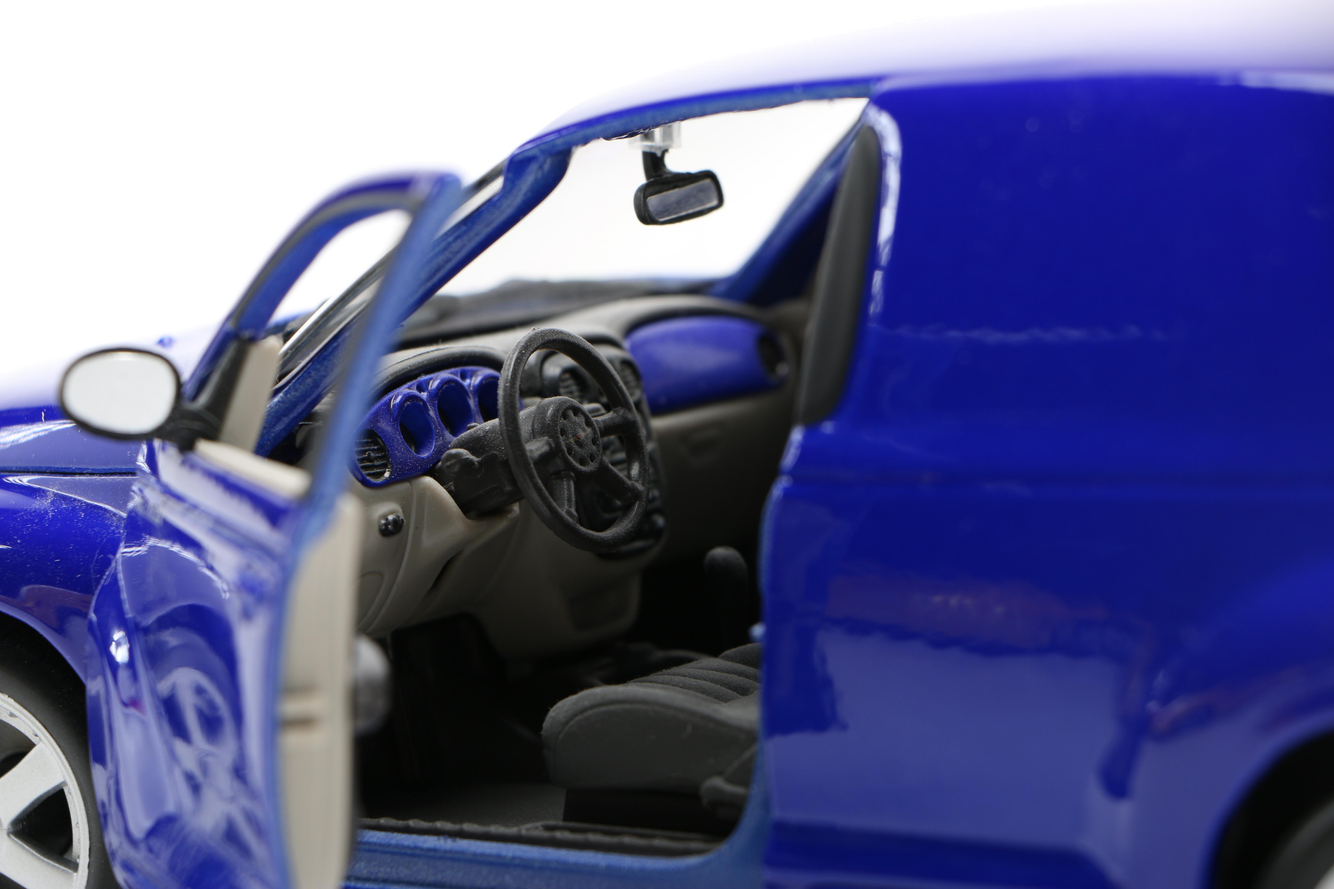 1:18 Scale Die Cast Chrysler PT Cruisers