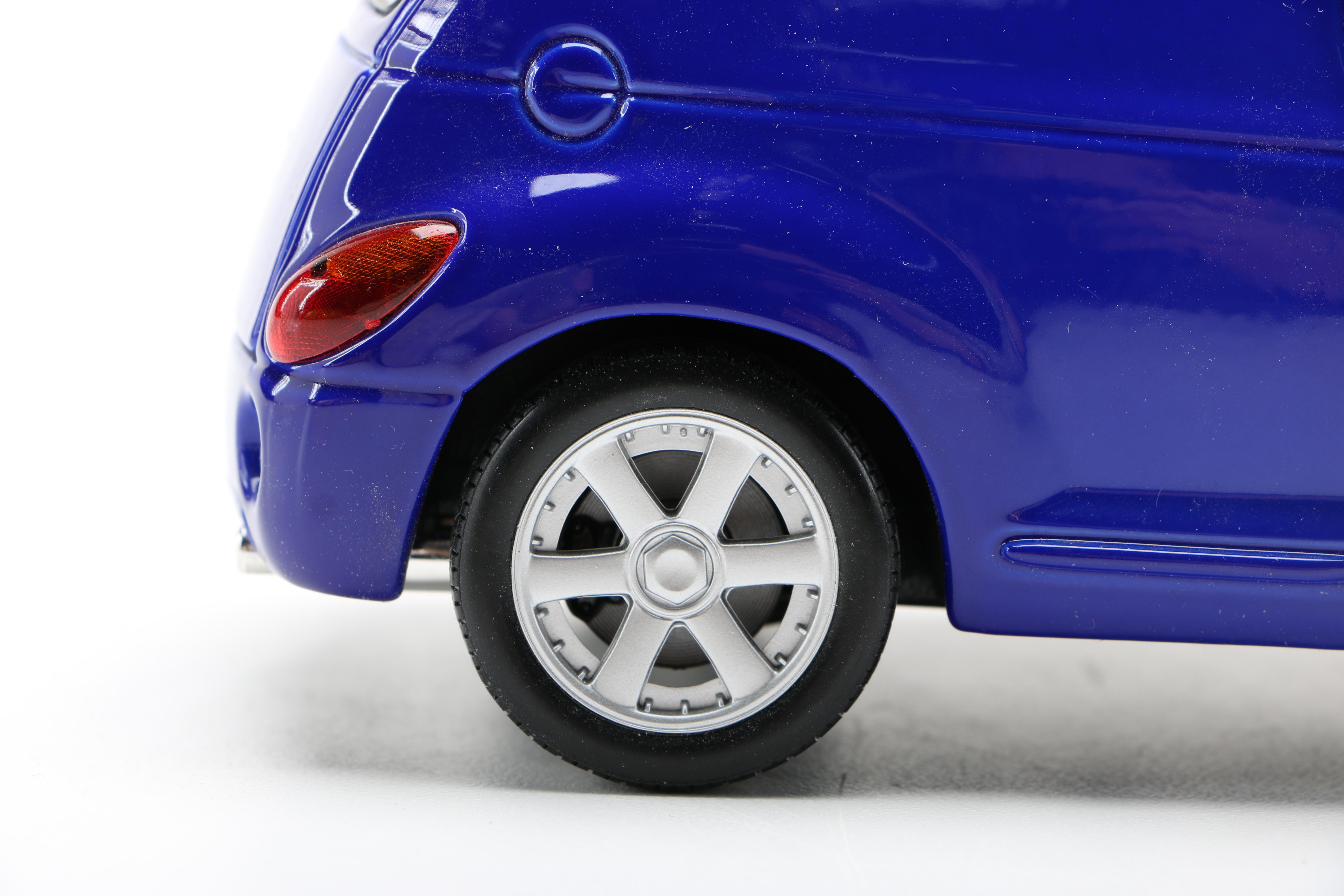 1:18 Scale Die Cast Chrysler PT Cruisers