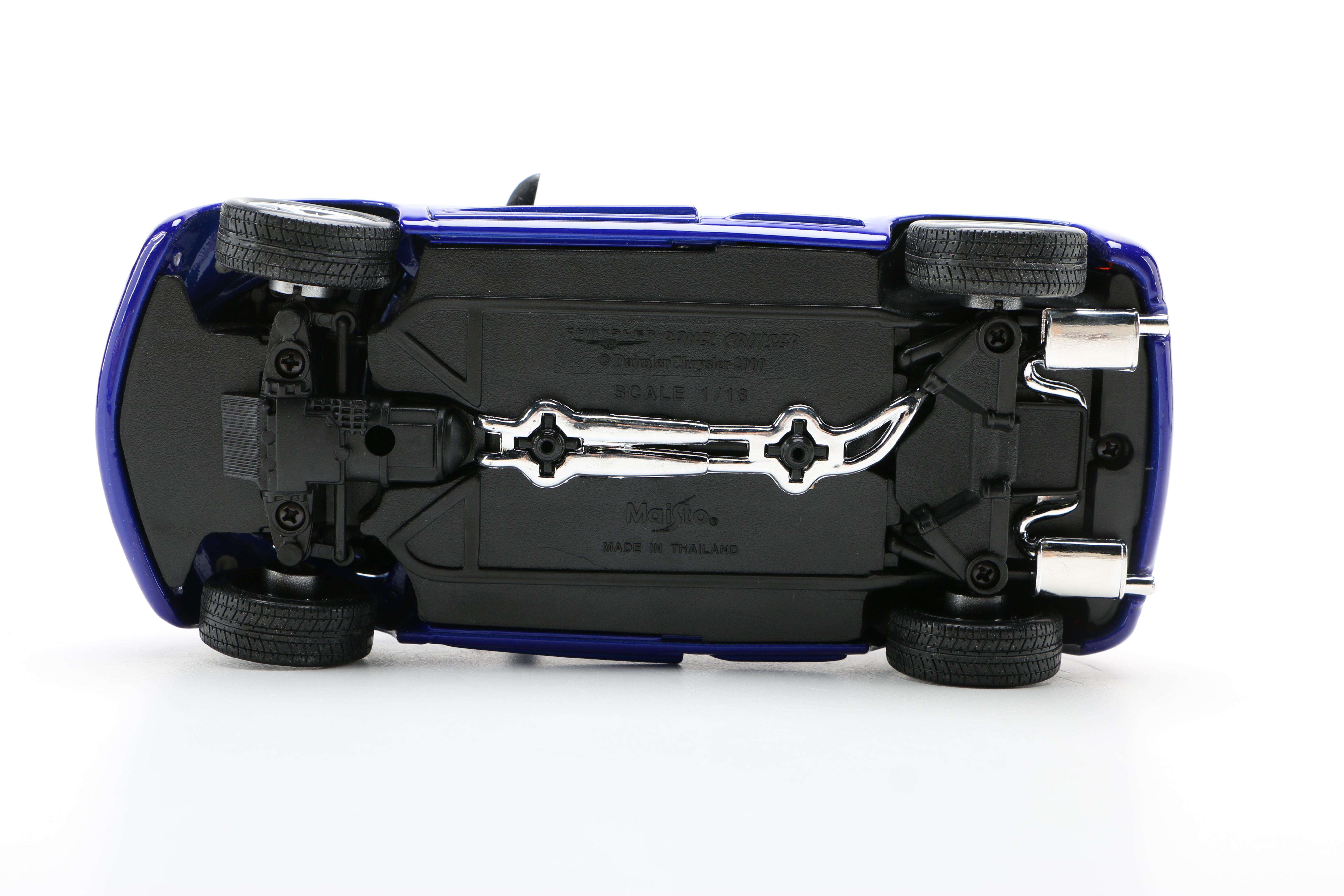 1:18 Scale Die Cast Chrysler PT Cruisers