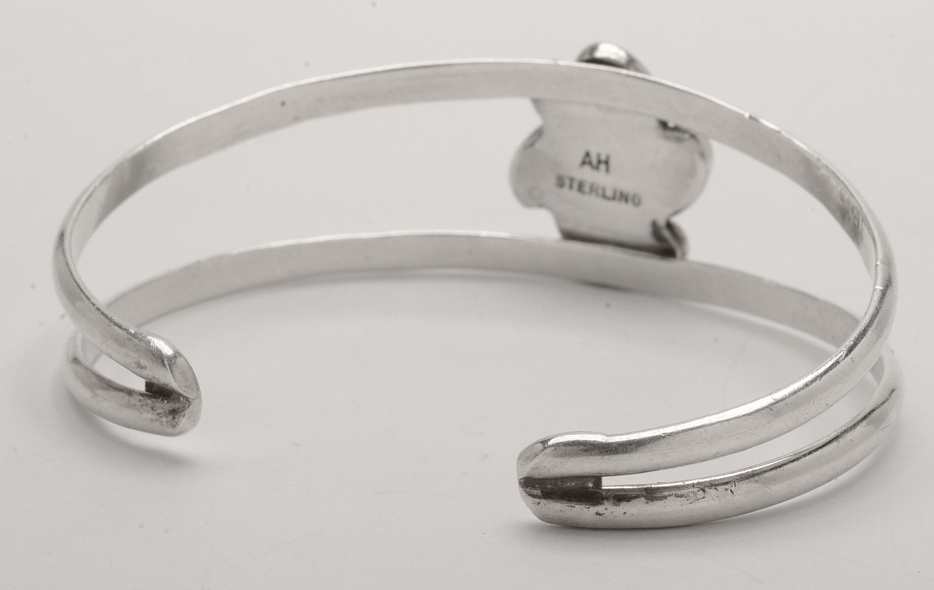 Signed Native American Navajo Style Sterling and Malachite Cuff