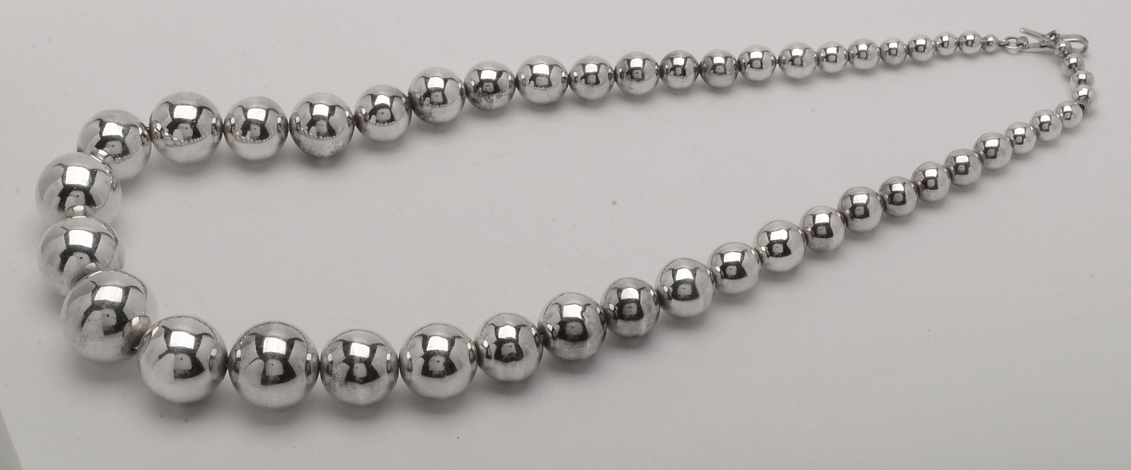 Vintage Sterling Silver Graduated Ball Bead Necklace