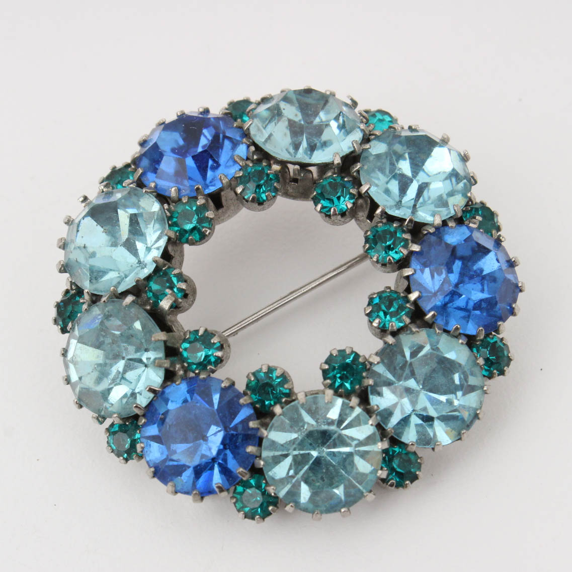 Sizable Collection of Vintage Rhinestone Brooches Featuring Weiss, Nolan Miller and More