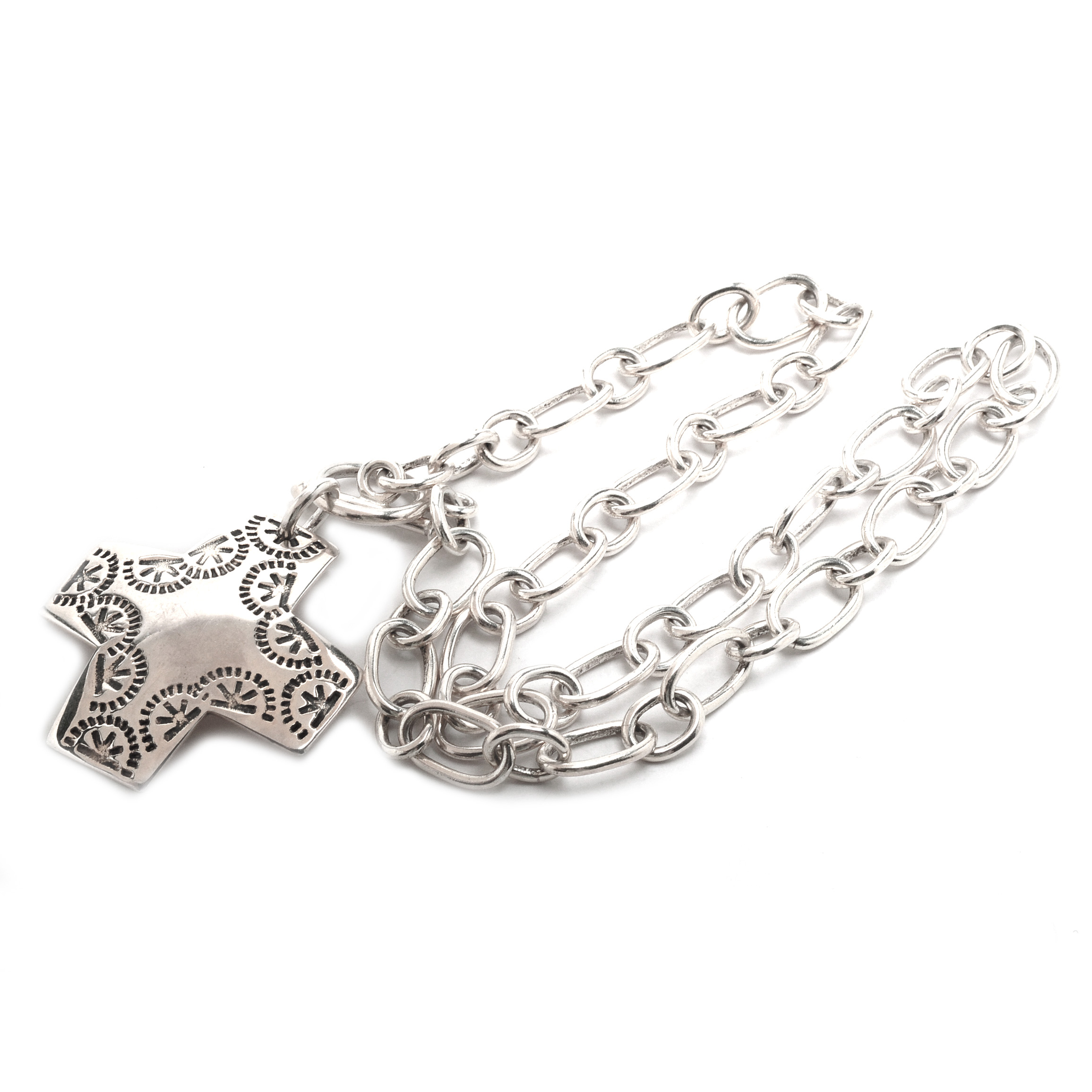 Silpada Sterling Silver Virtuosity Cross Pendant Link Necklace