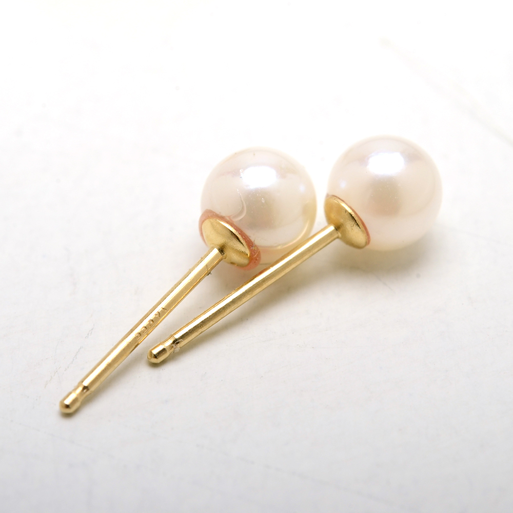 14K Yellow Gold Cultured Seed Pearl Studs and 14K Unicorn Pendant