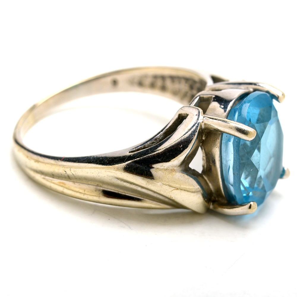 10K White Gold Blue Topaz Ring