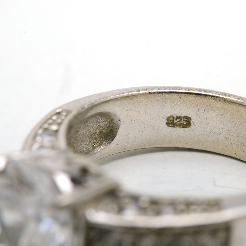 Group of Sterling Silver Jewelry Including a Peridot Ring