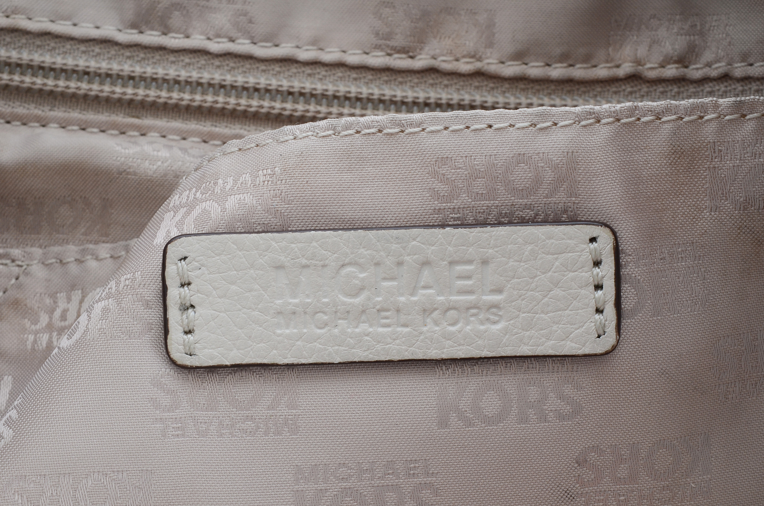 MICHAEL Michael Kors Pebbled Leather Shoulder Bag
