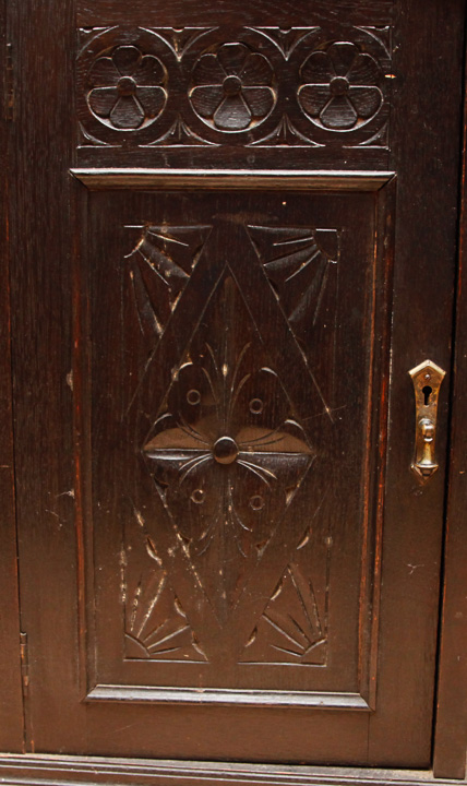 Antique William and Mary Style Gossip Bench