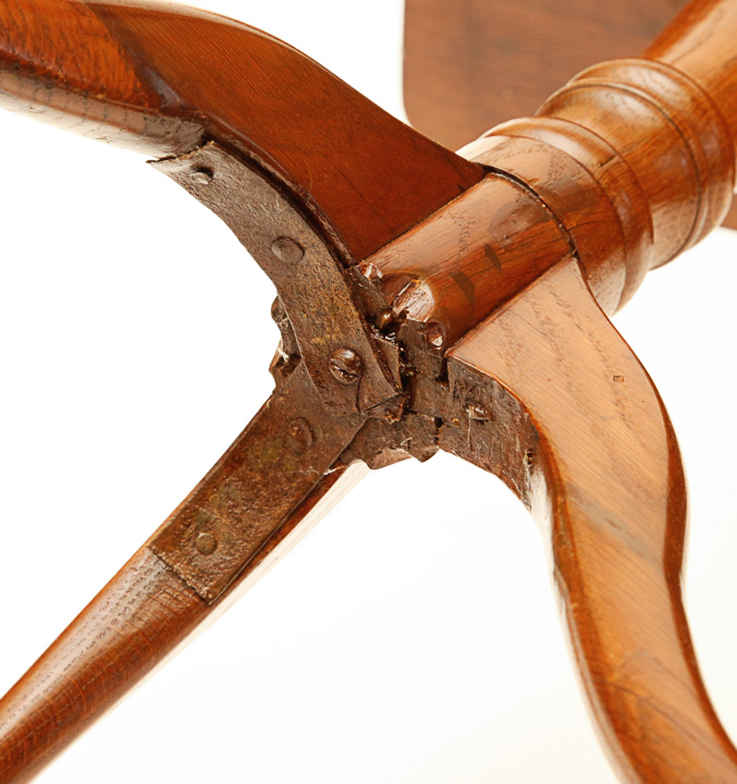 Oak Pedestal Tea Table