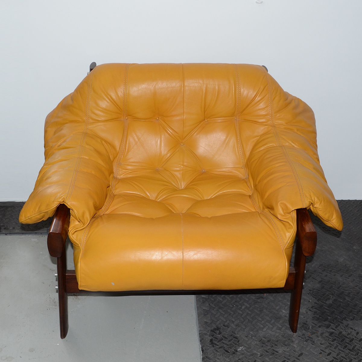 Mid Century Modern Yellow Leather Armchair by Percival Lafer | EBTH