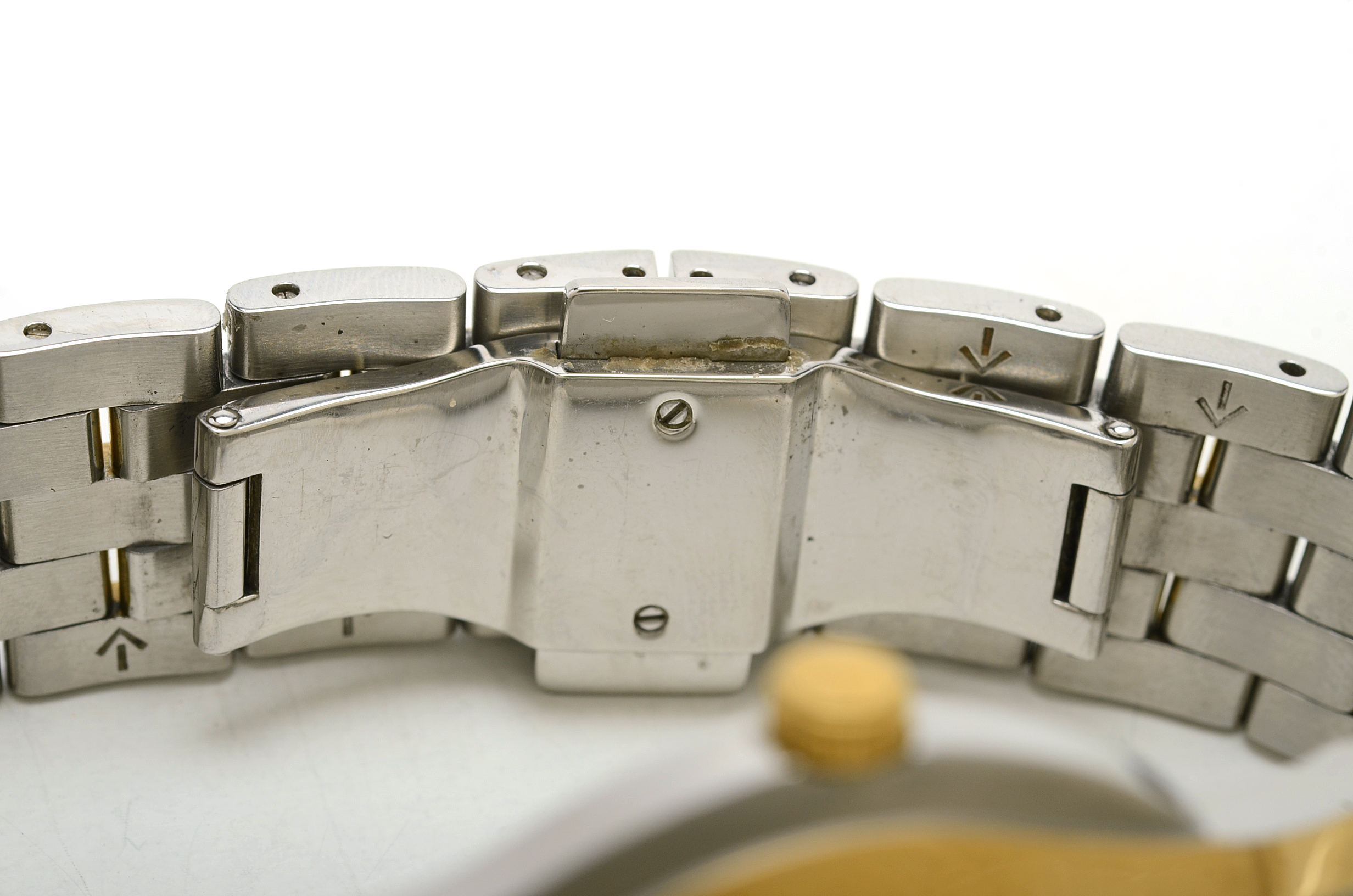 Men's Gucci Luxury Fashion Two Tone Swiss Made Steel Quartz Watch