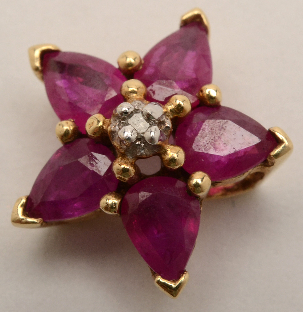 10K Yellow Gold Diamond and Ruby Star Slide Pendant
