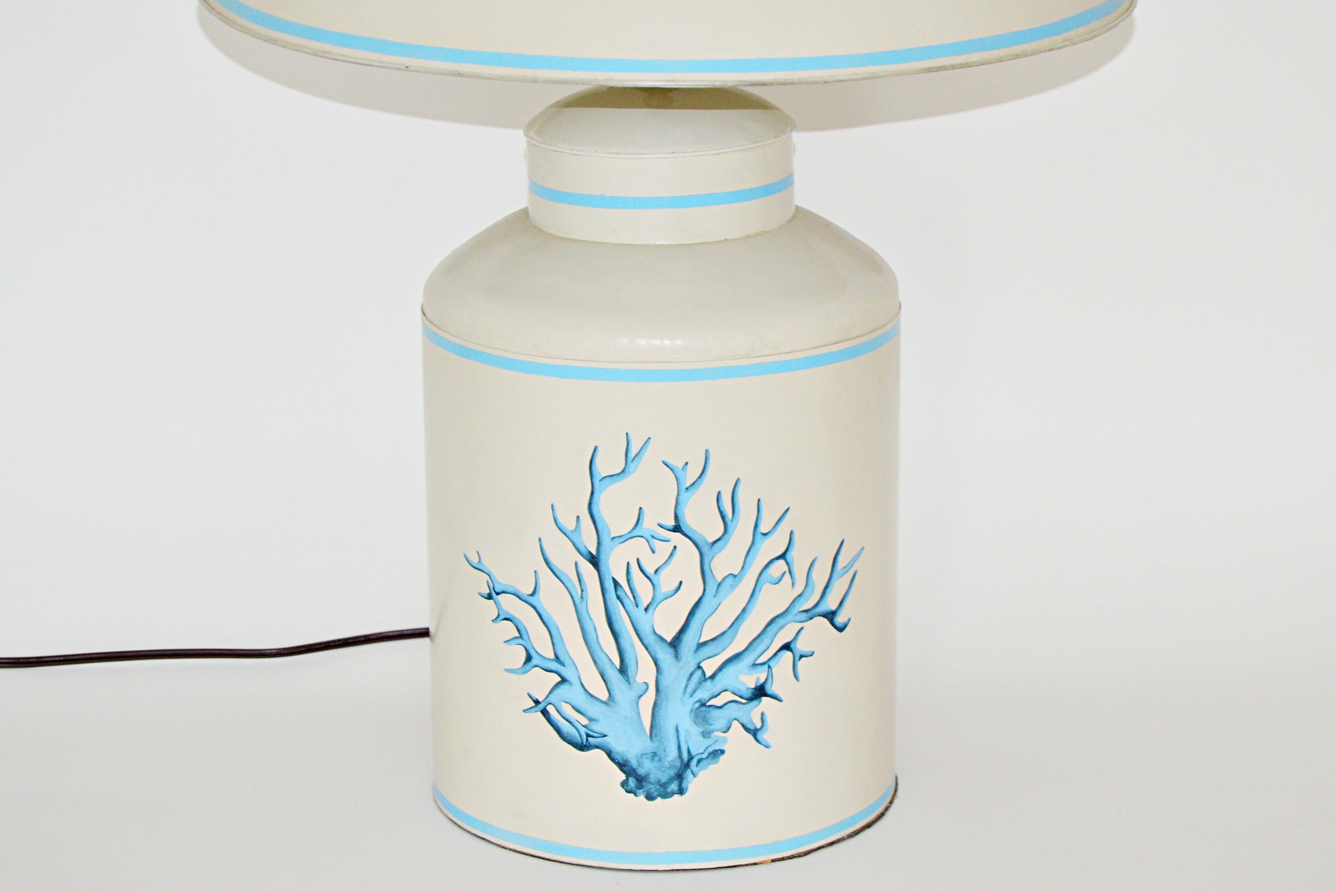 Tea Caddy Tole Lamp by JM PIers