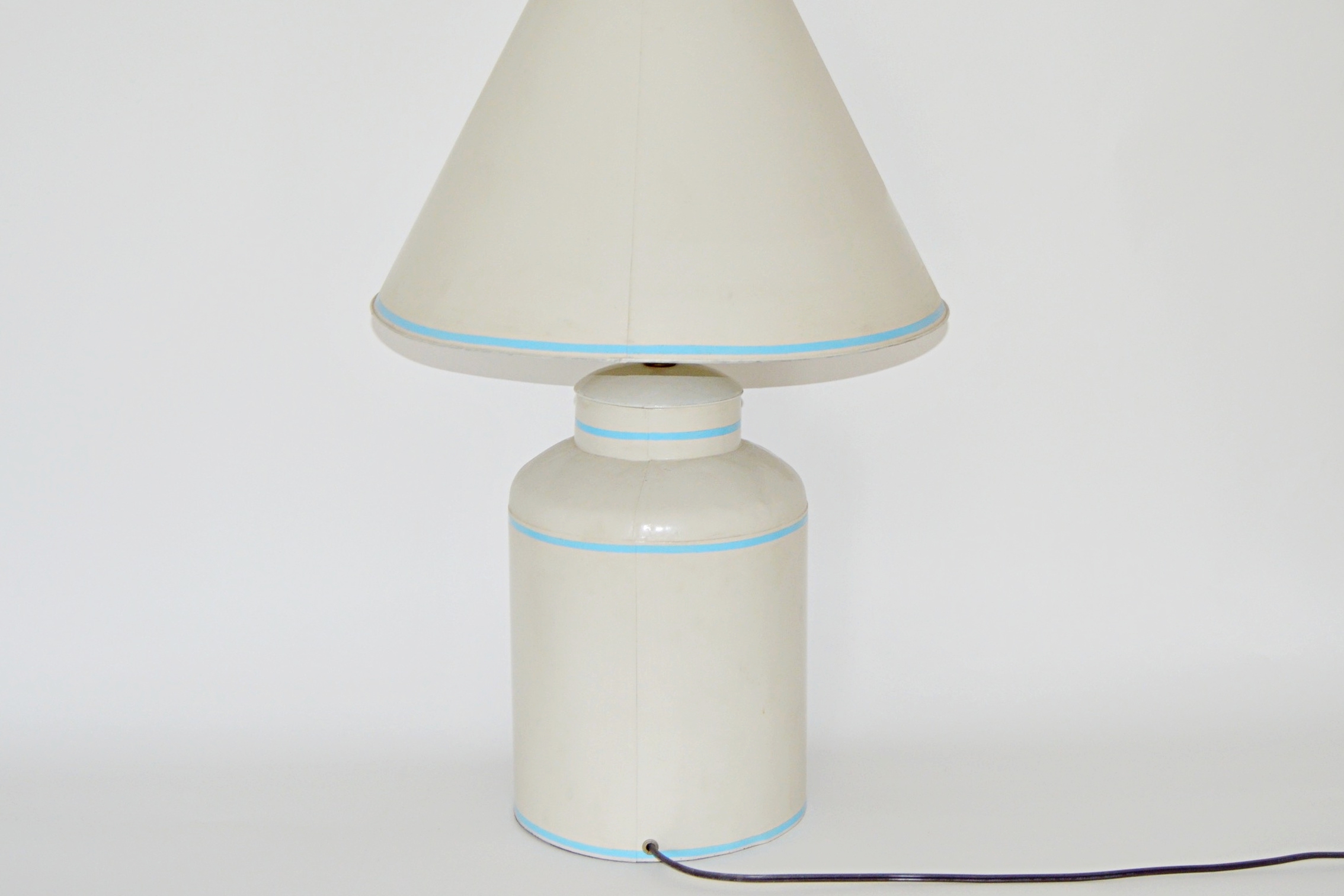 Tea Caddy Tole Lamp by JM PIers