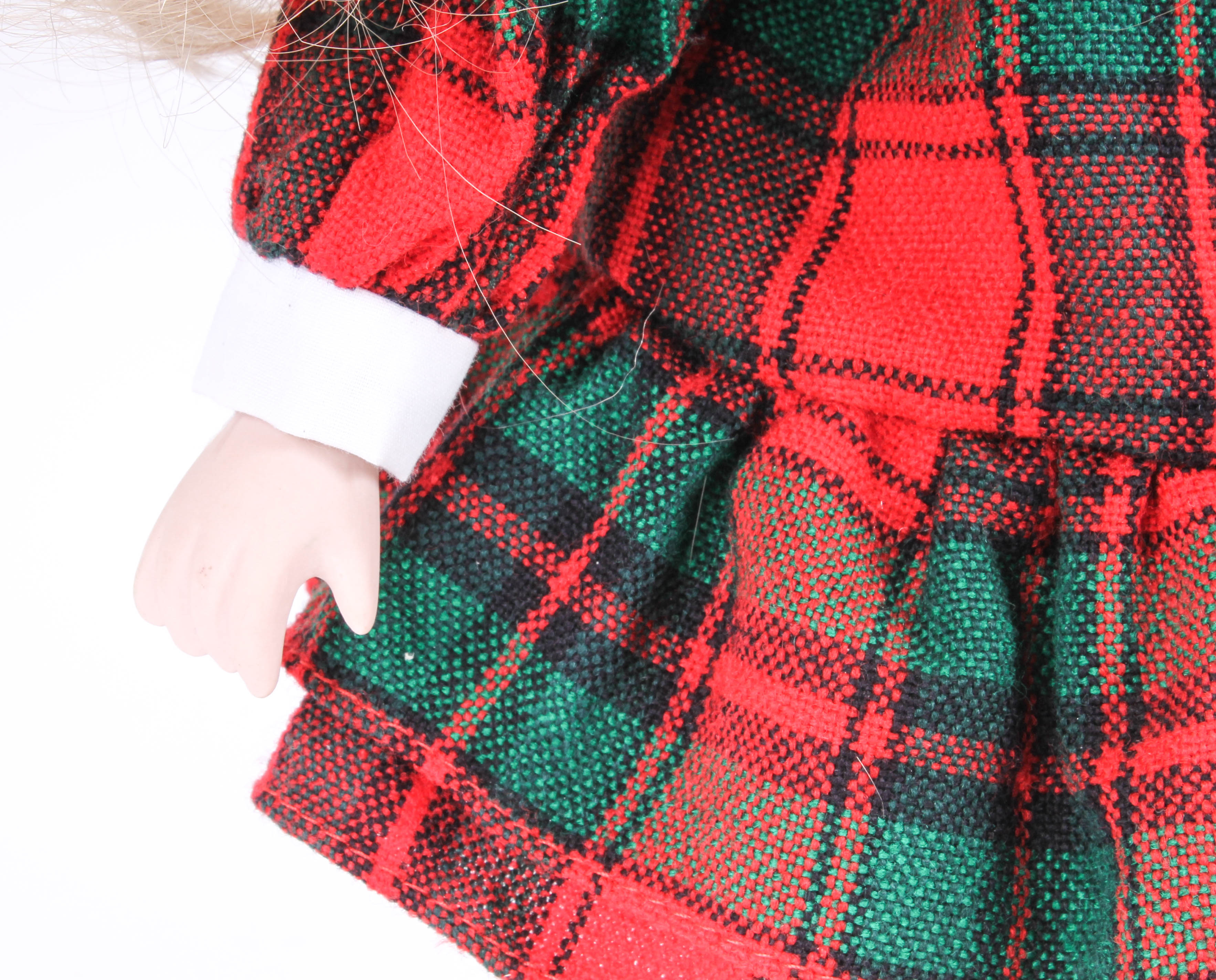 Four Porcelain Dolls by Dynasty Doll