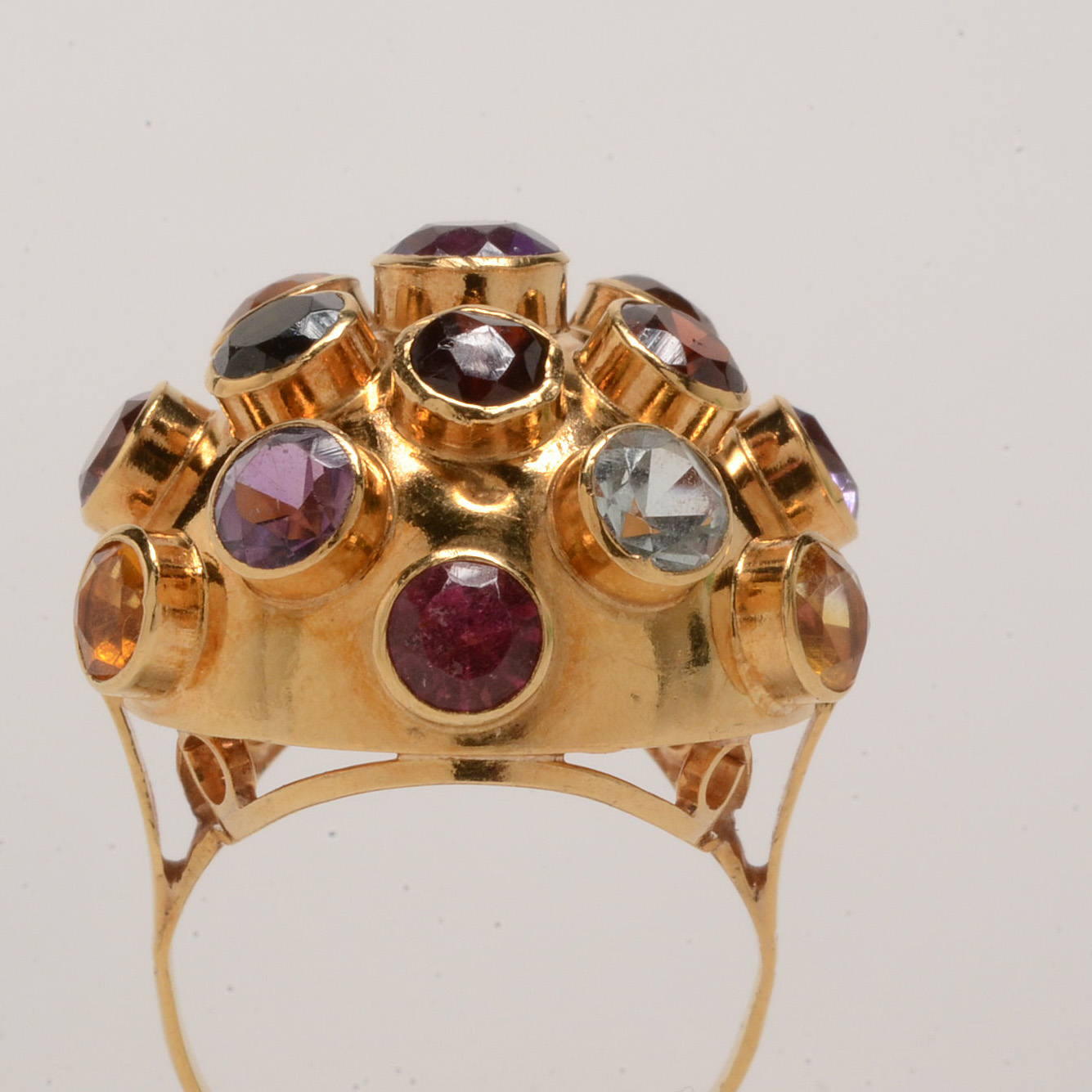 18K Yellow Gold Multi-Stone Sputnik Dome Ring