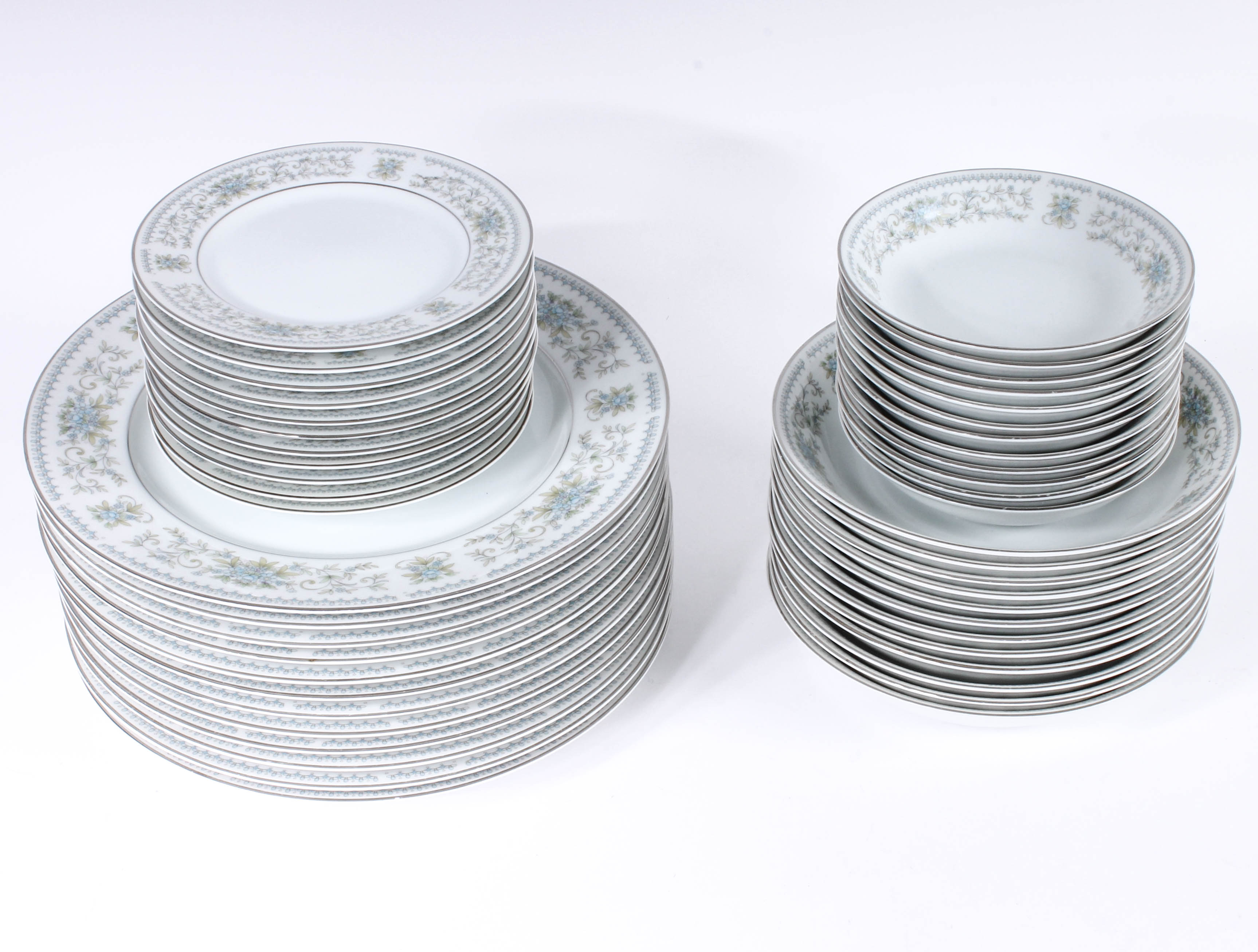 Nitto Hanover China Set