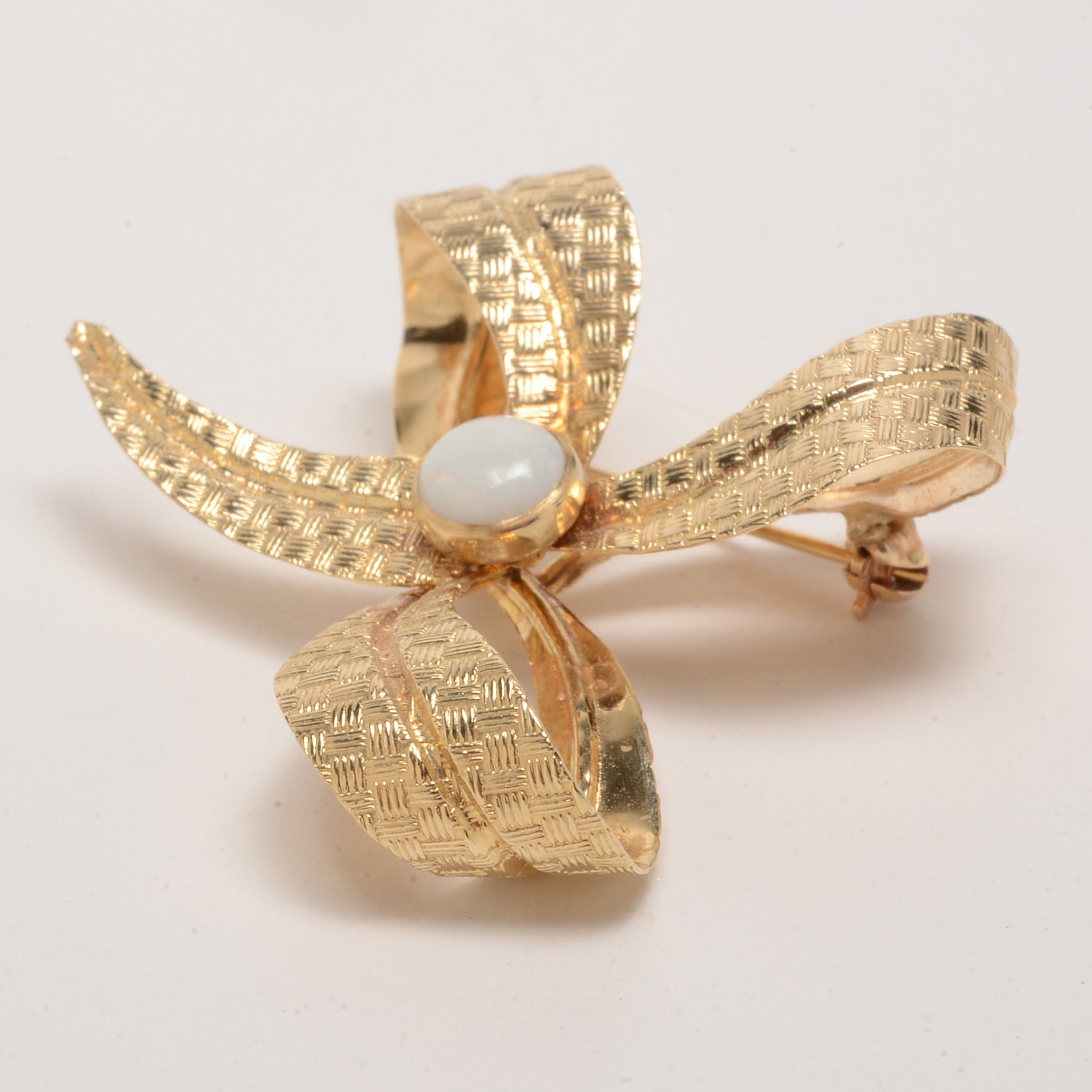 14K Yellow Gold Opal Bow Brooch