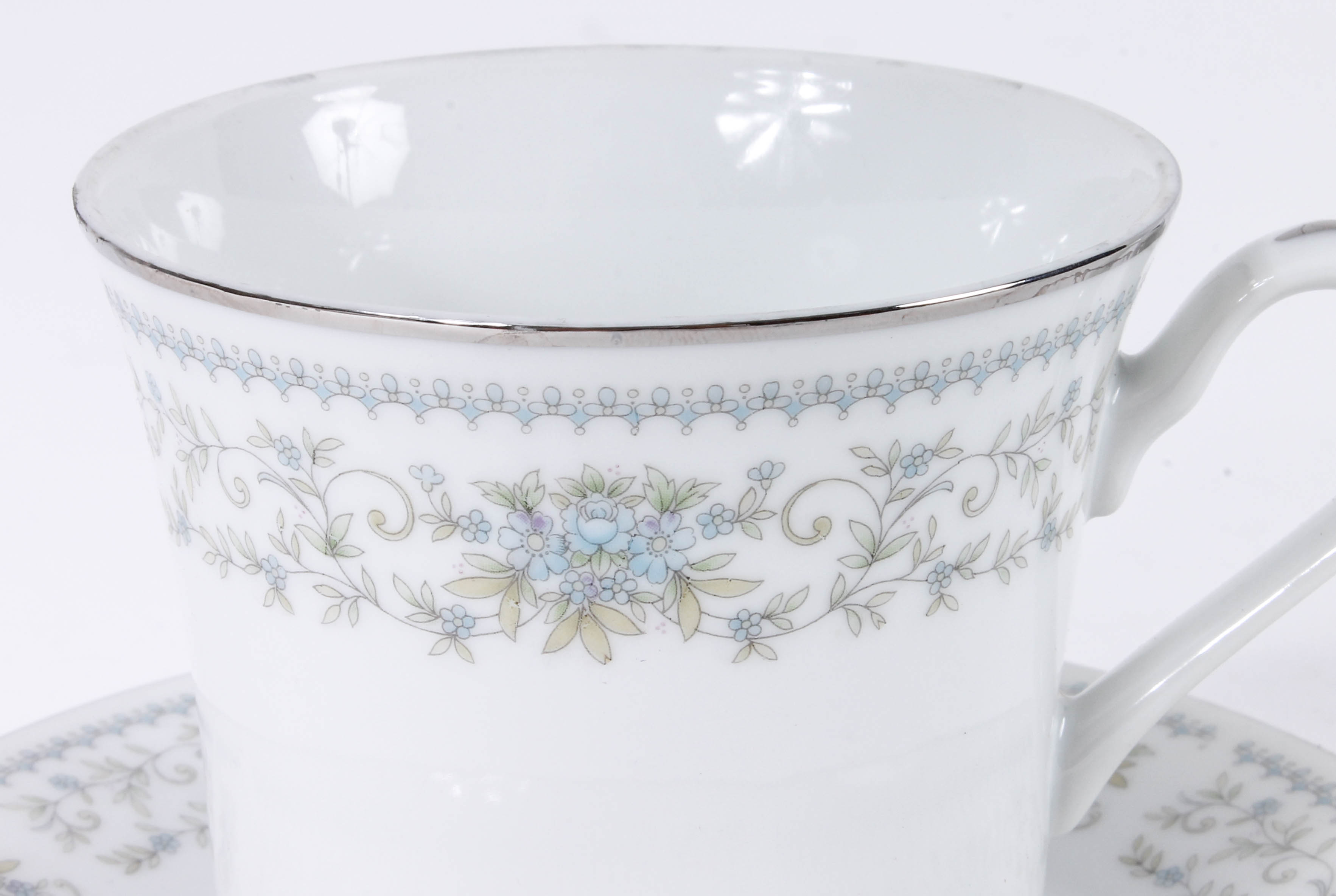 Nitto Hanover China Set