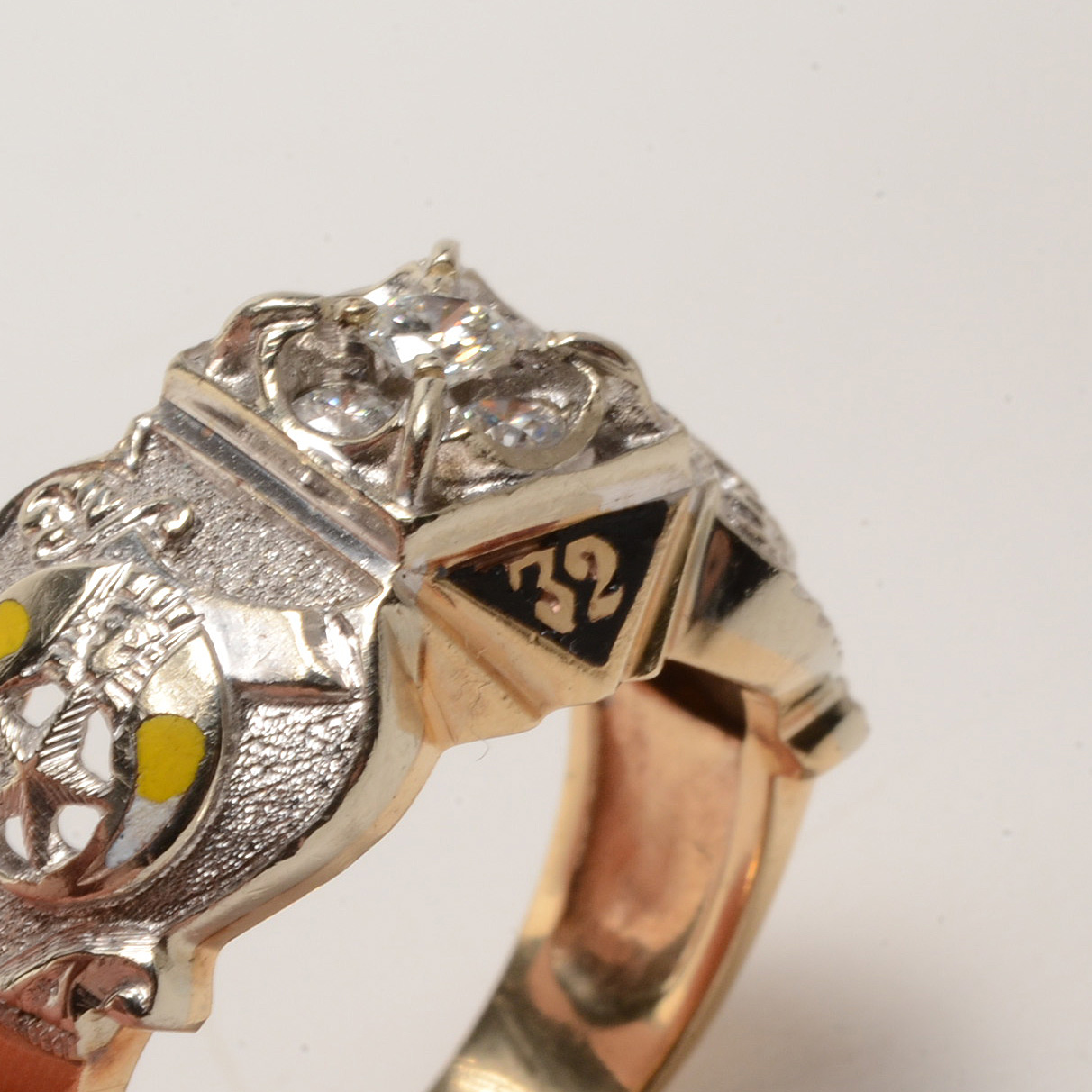 Men's Vintage 10K Yellow Gold Diamond and Enameled Masonic Ring