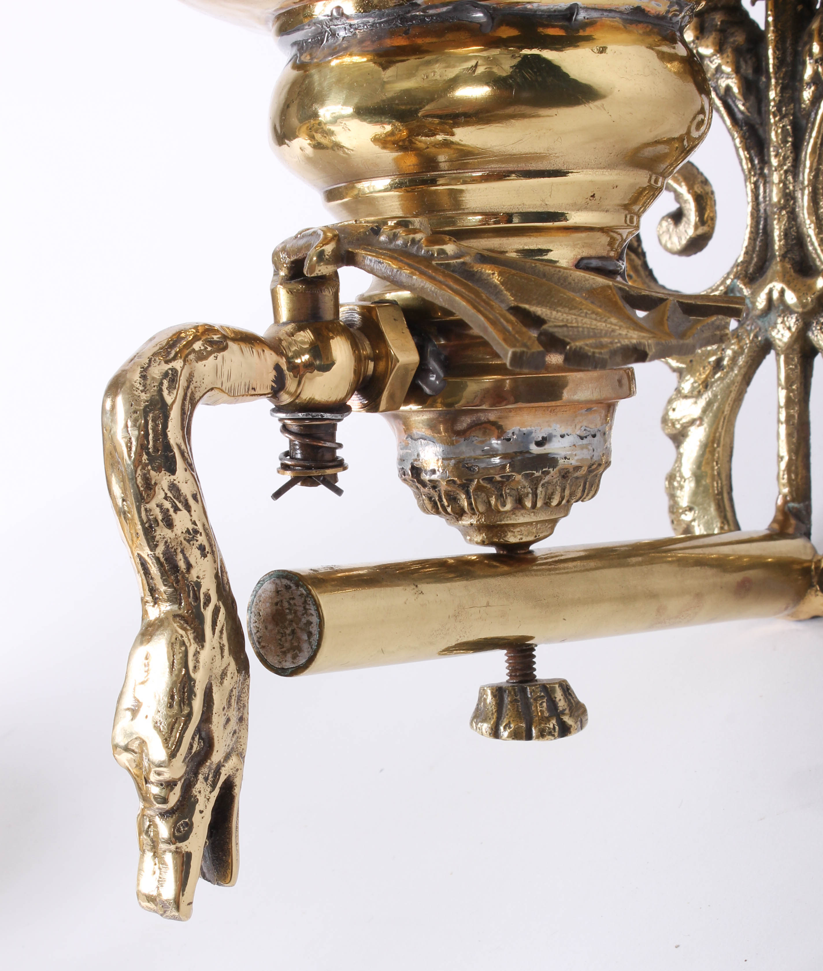 Vintage Brass Lavabo