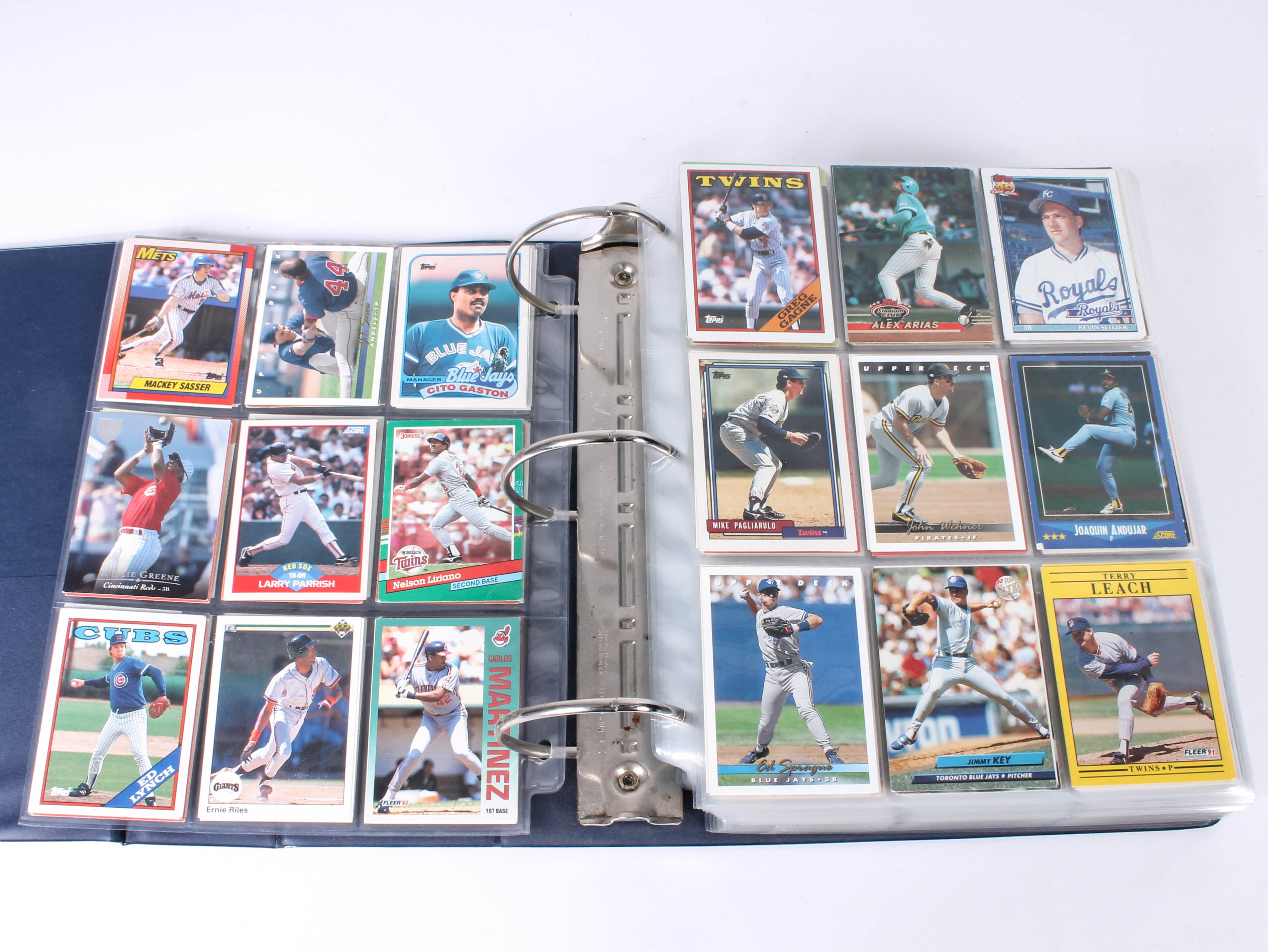 Large Collection of Baseball Cards