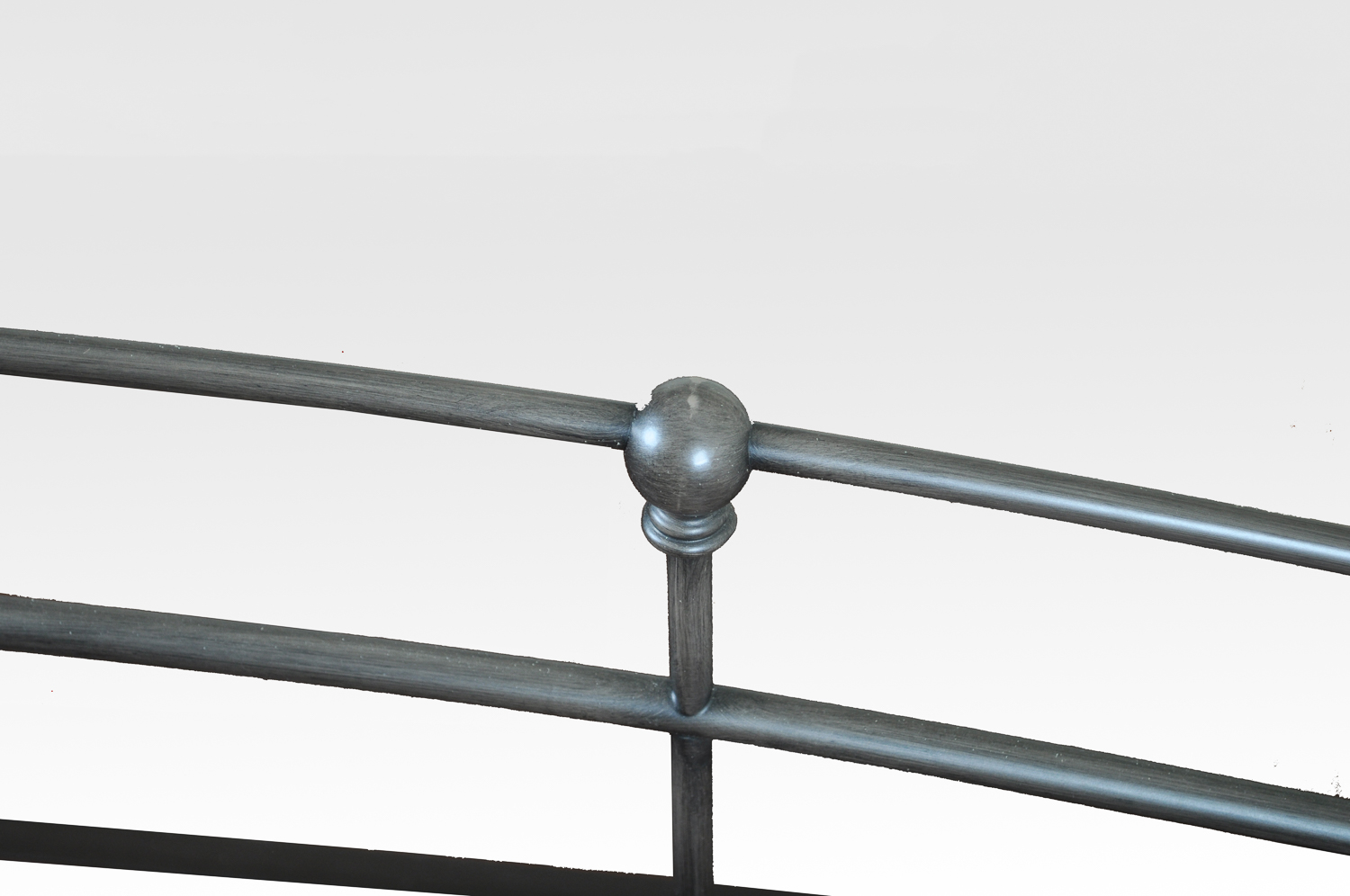 Metal Queen Size Bed Frame