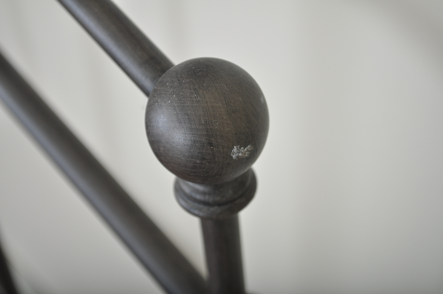 Metal Queen Size Bed Frame