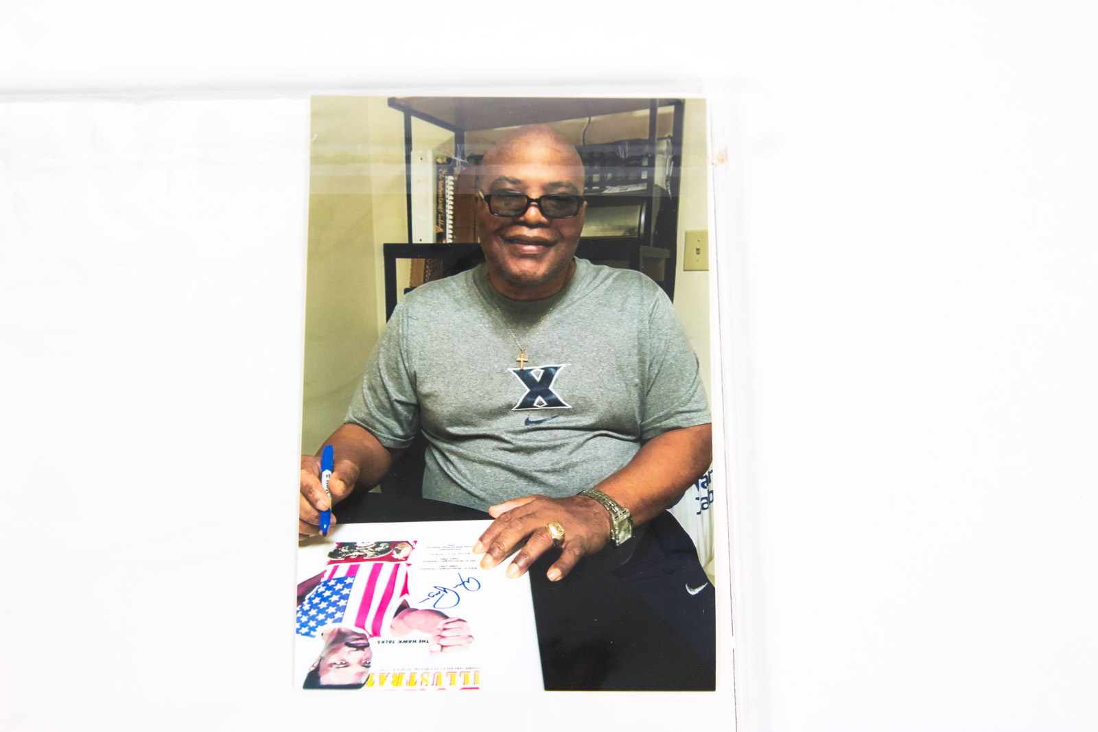 Aaron Pryor Signed "Boxing Illustrated" Cover Reproduction