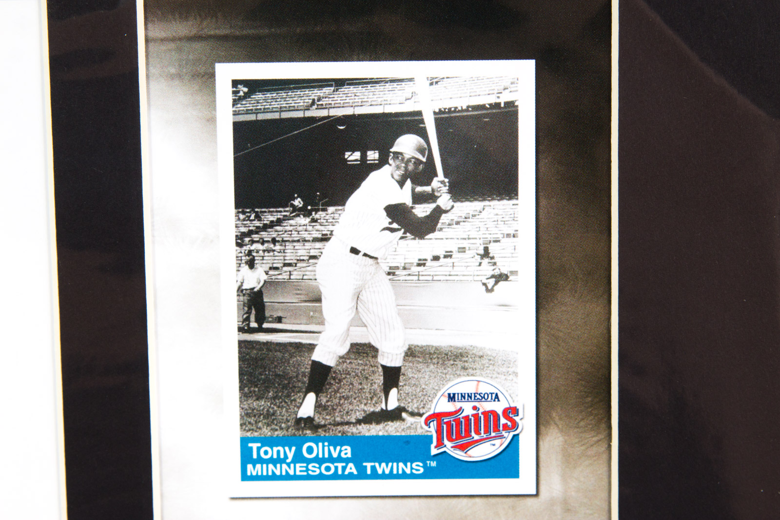 Tony Oliva Signed Minnesota Twins Lithograph