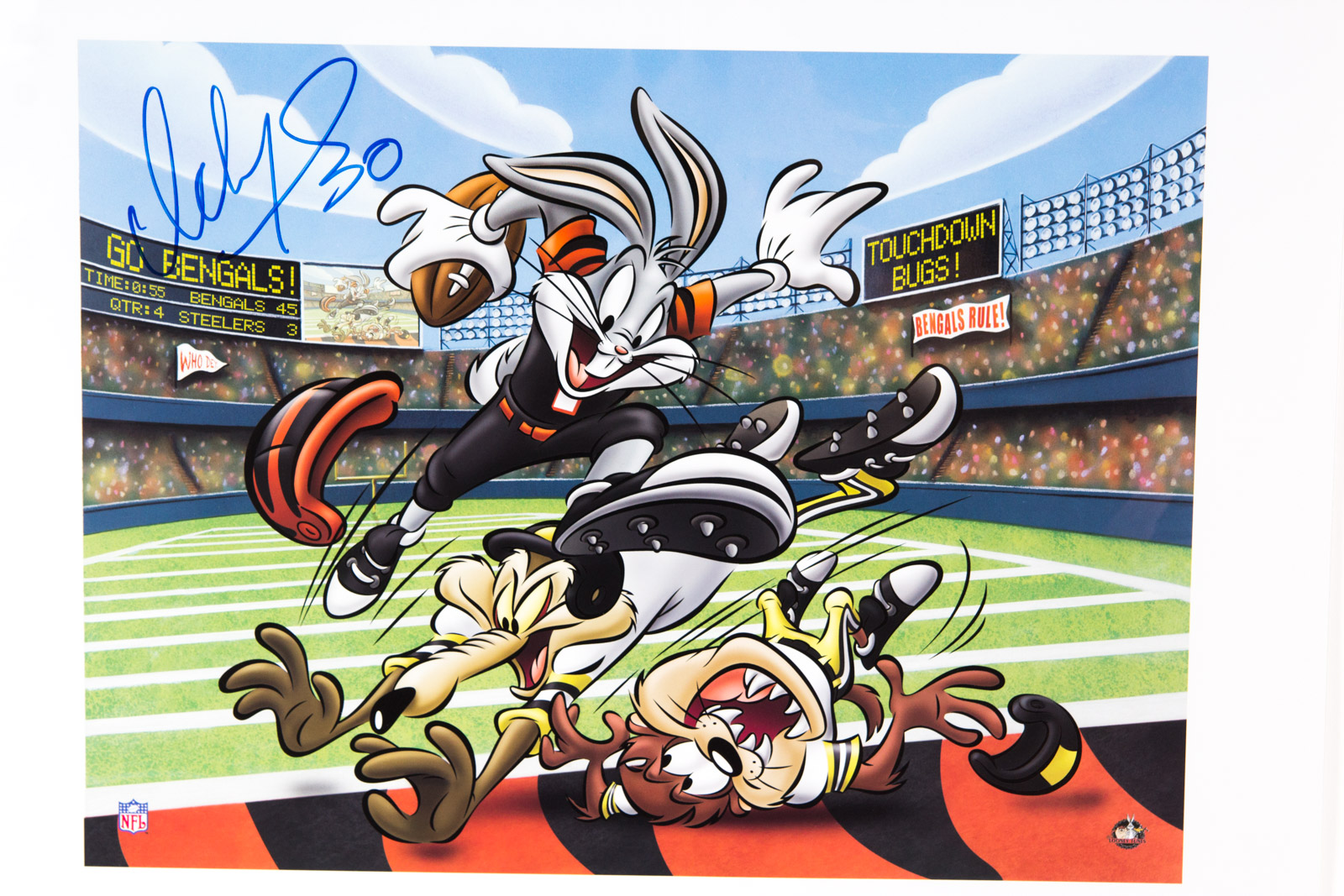 Ickey Woods Signed Looney Tunes "Touch Down Bugs" Cincinnati Bengals Offset Lithograph