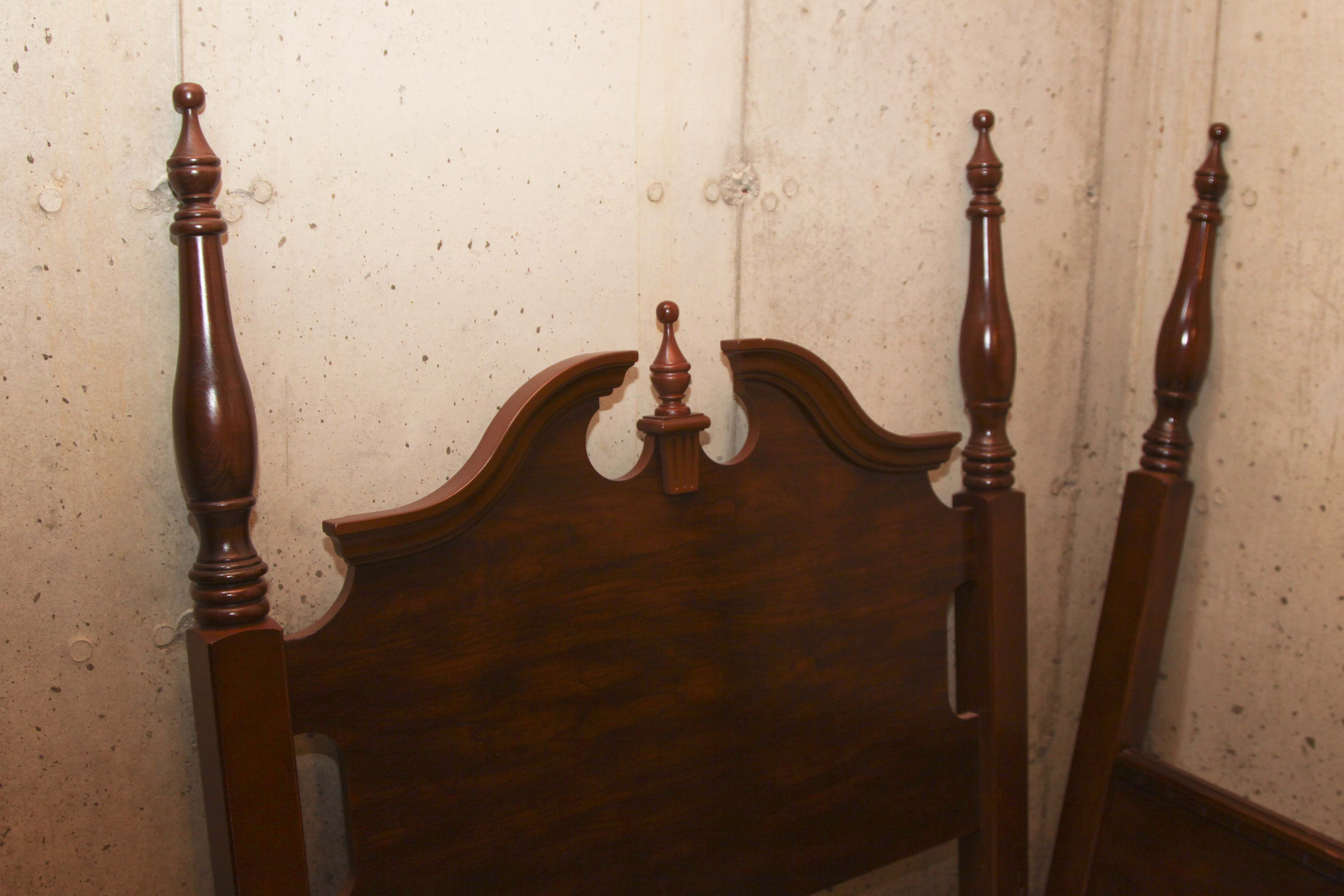 Twin Bed Headboard and Footboard