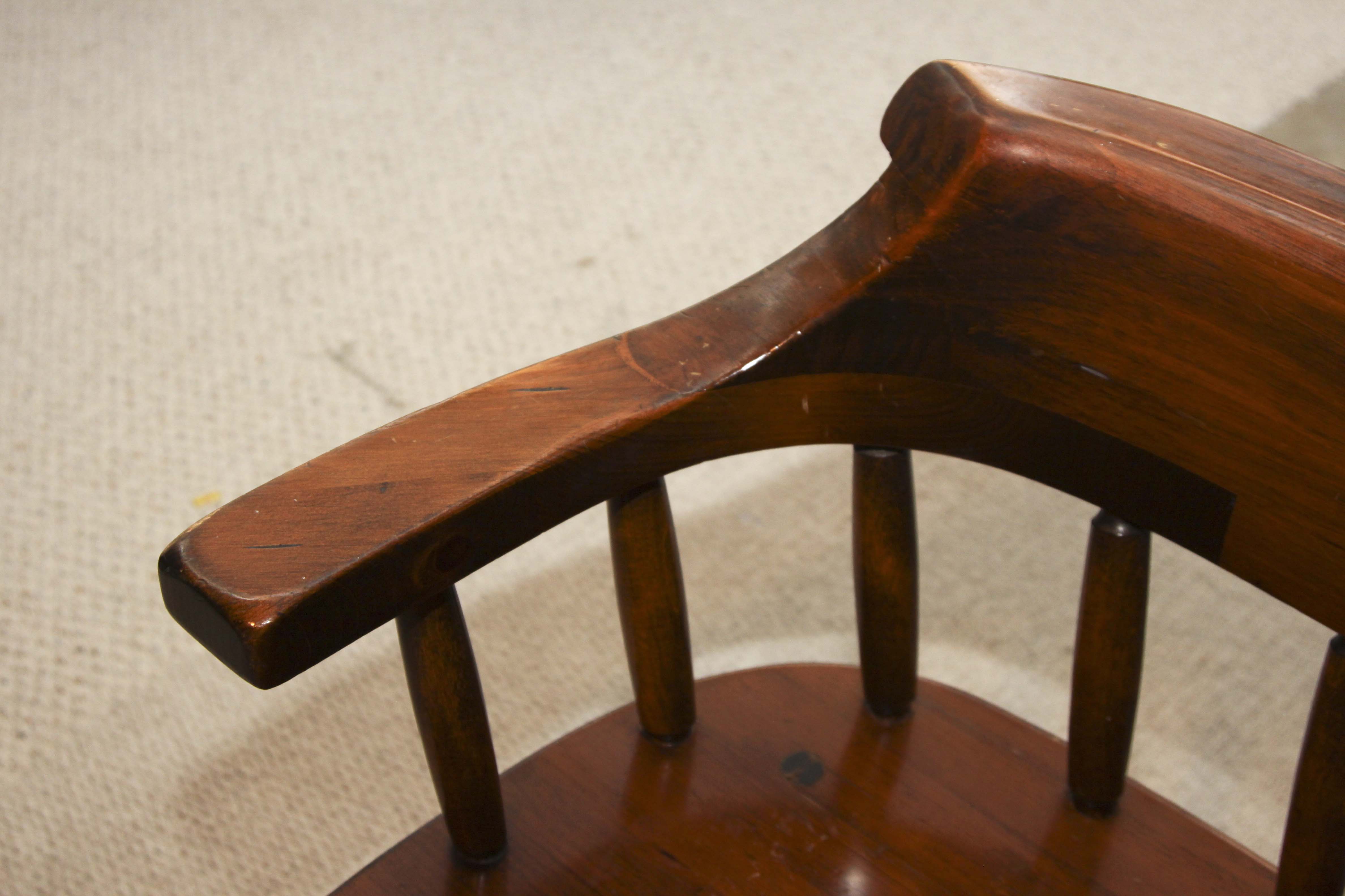 Wooden Pine Deacon's Bench