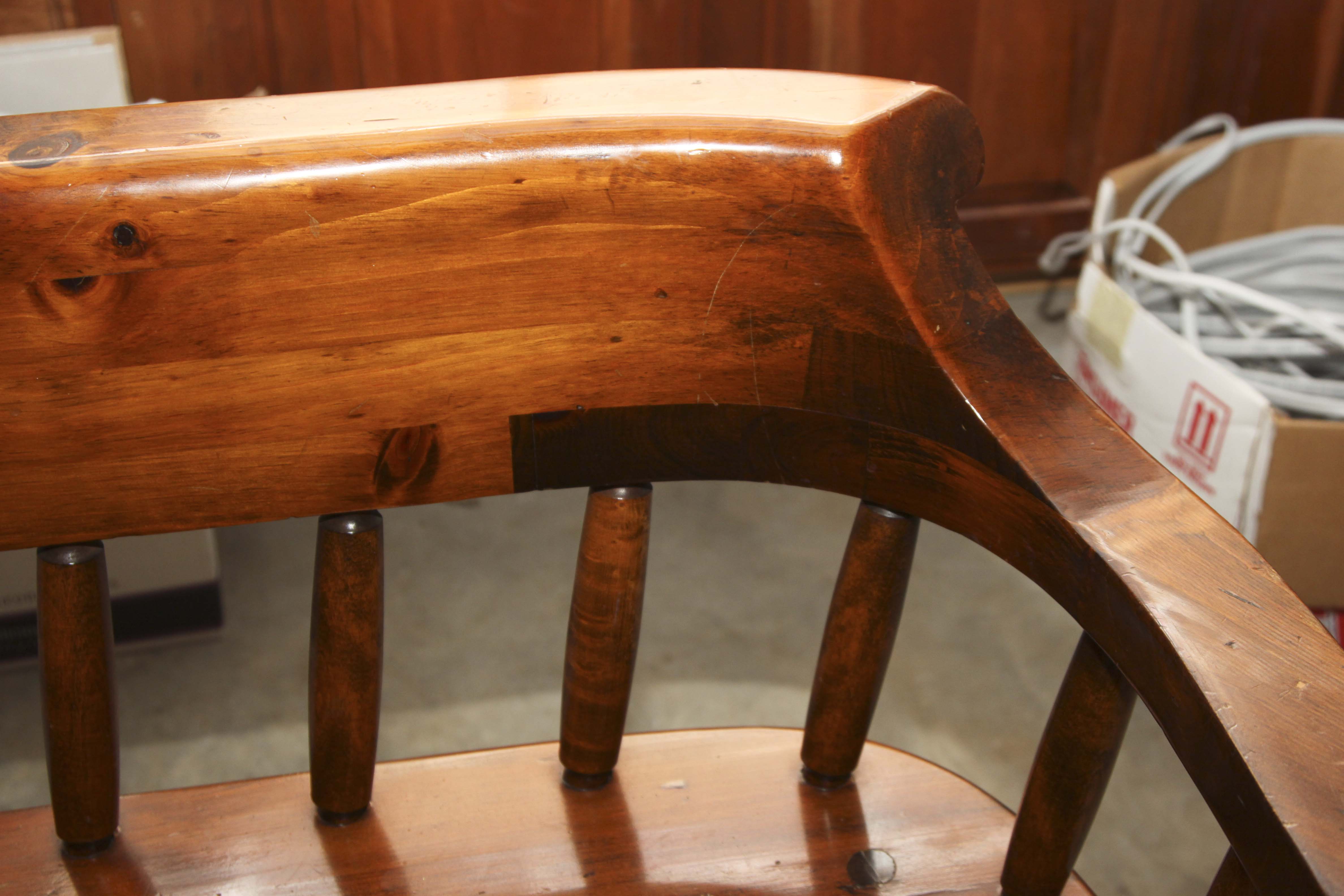 Wooden Pine Deacon's Bench