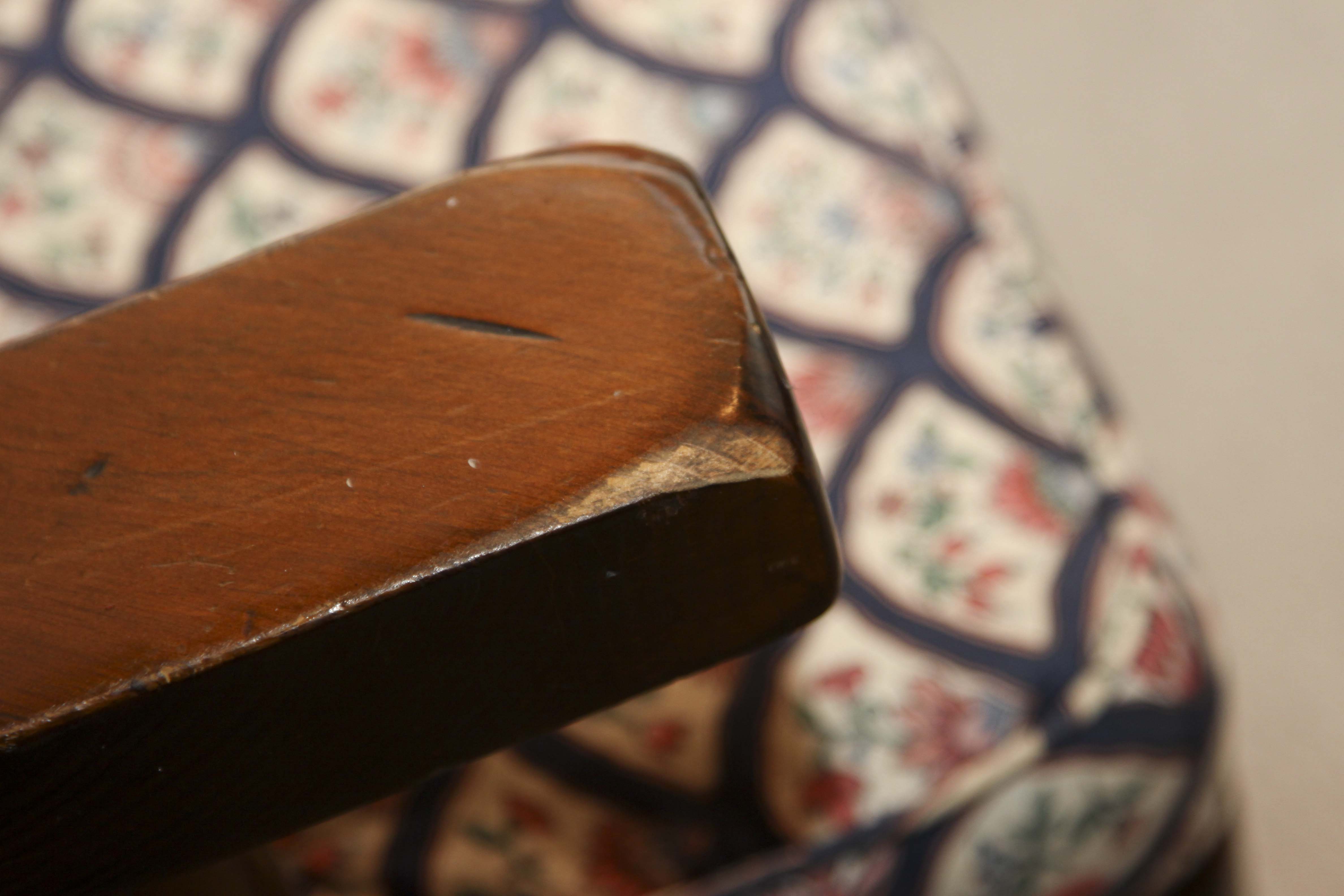 Wooden Pine Deacon's Bench