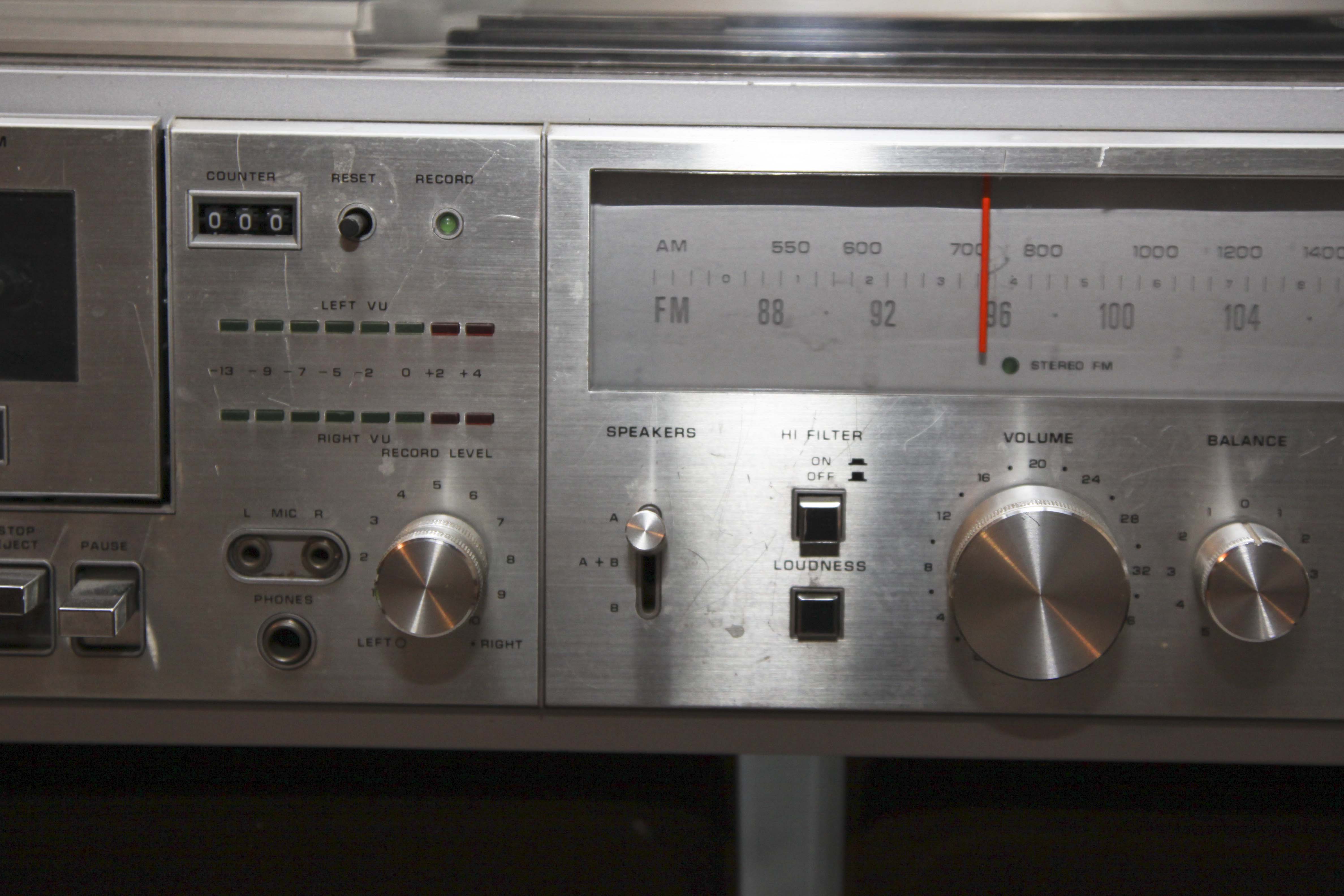 Zenith Vintage Stereo and Allegro 400 Model Speakers