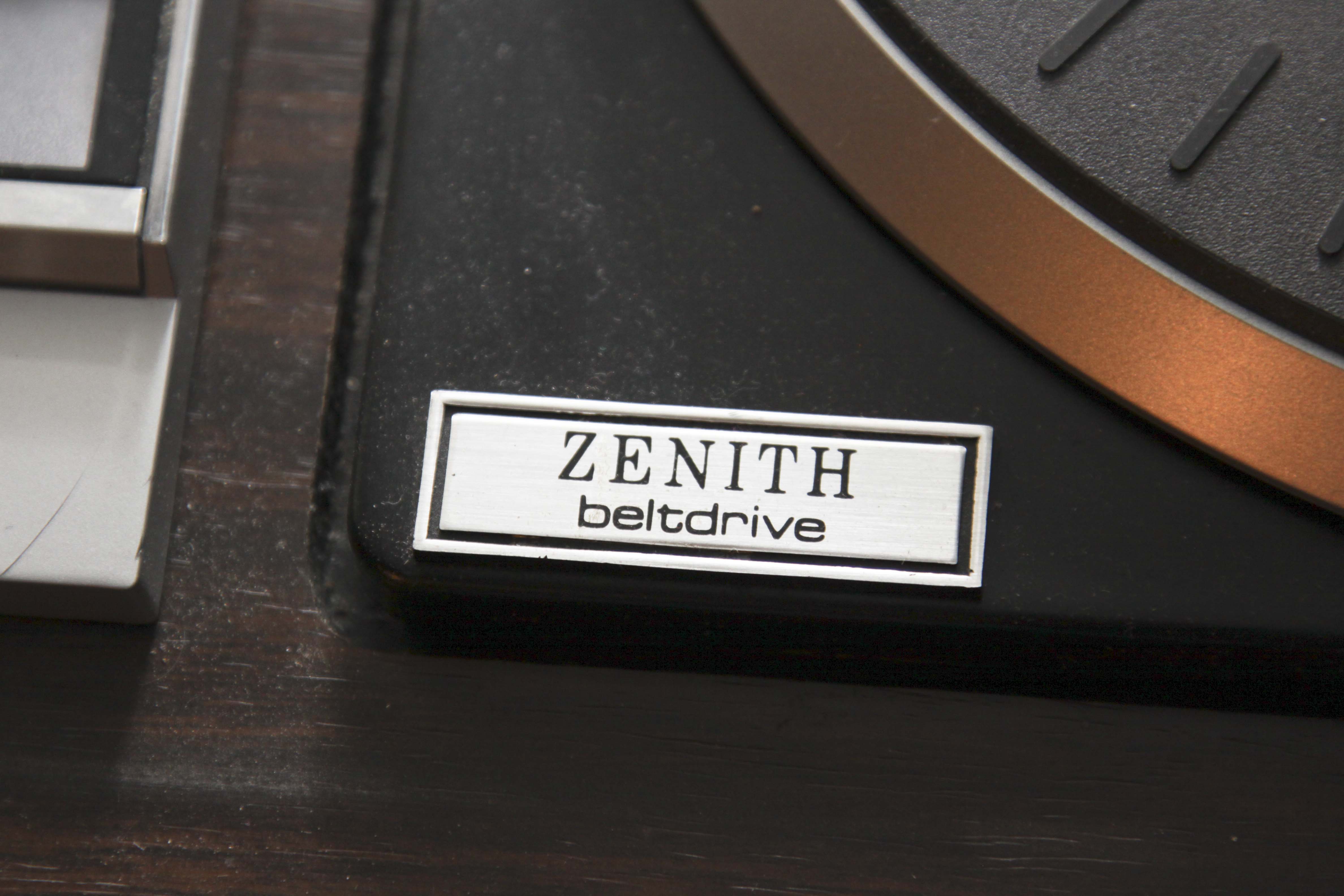 Zenith Vintage Stereo and Allegro 400 Model Speakers