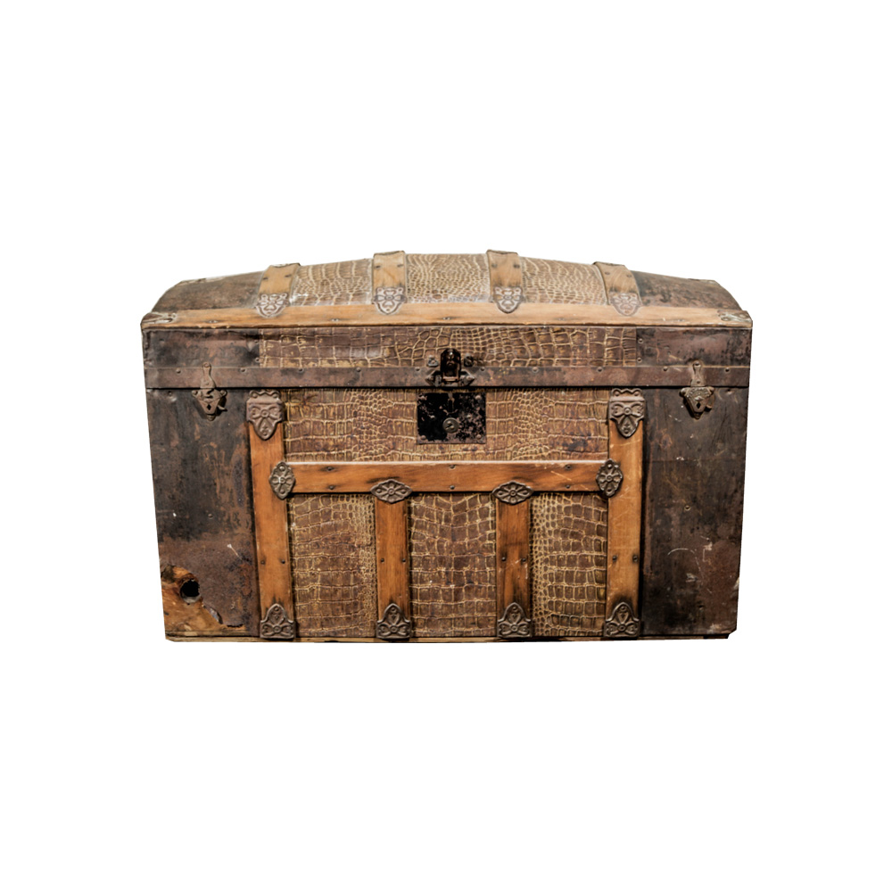 Antique Dome Top Trunk