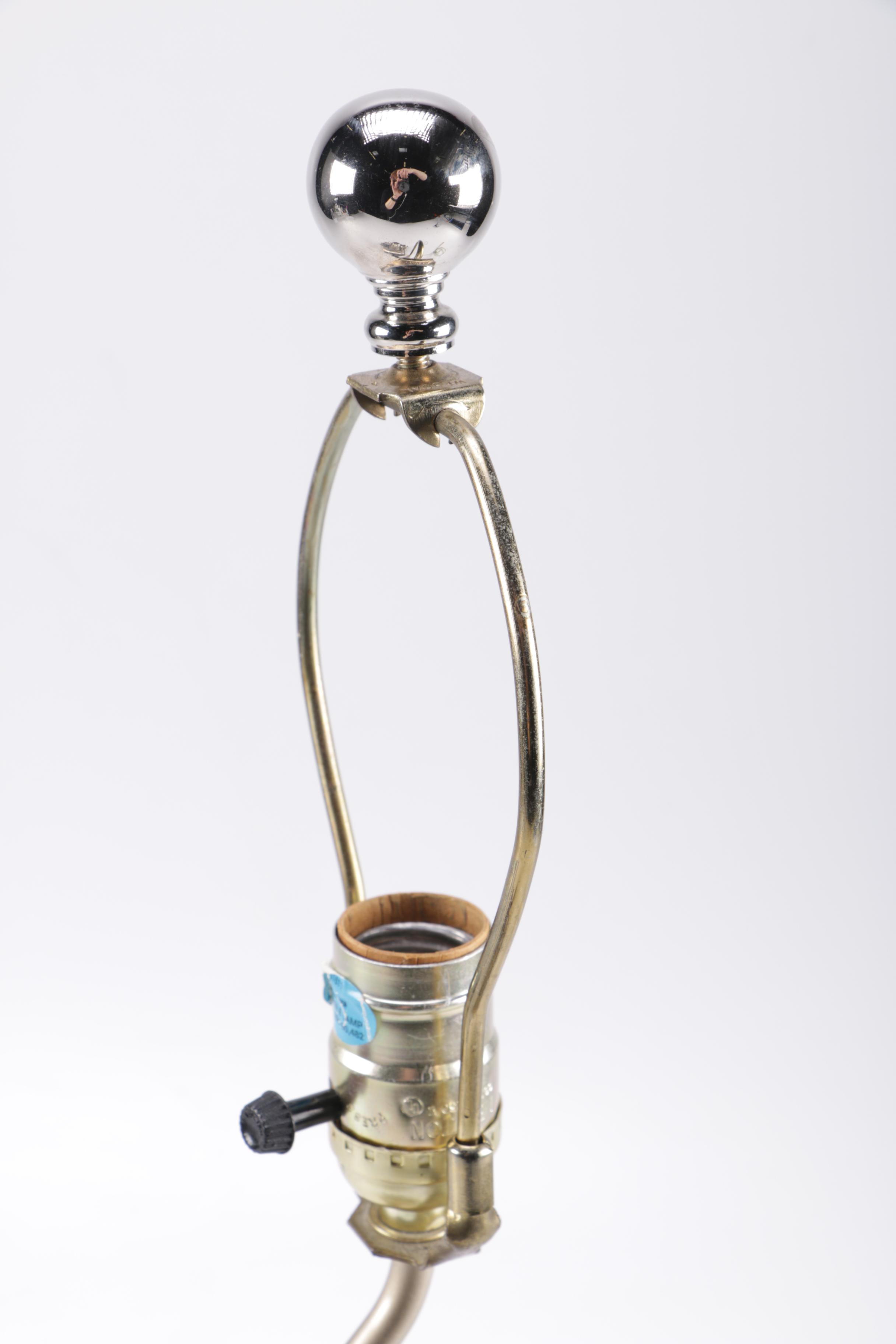 Guardian Lion Table Lamp