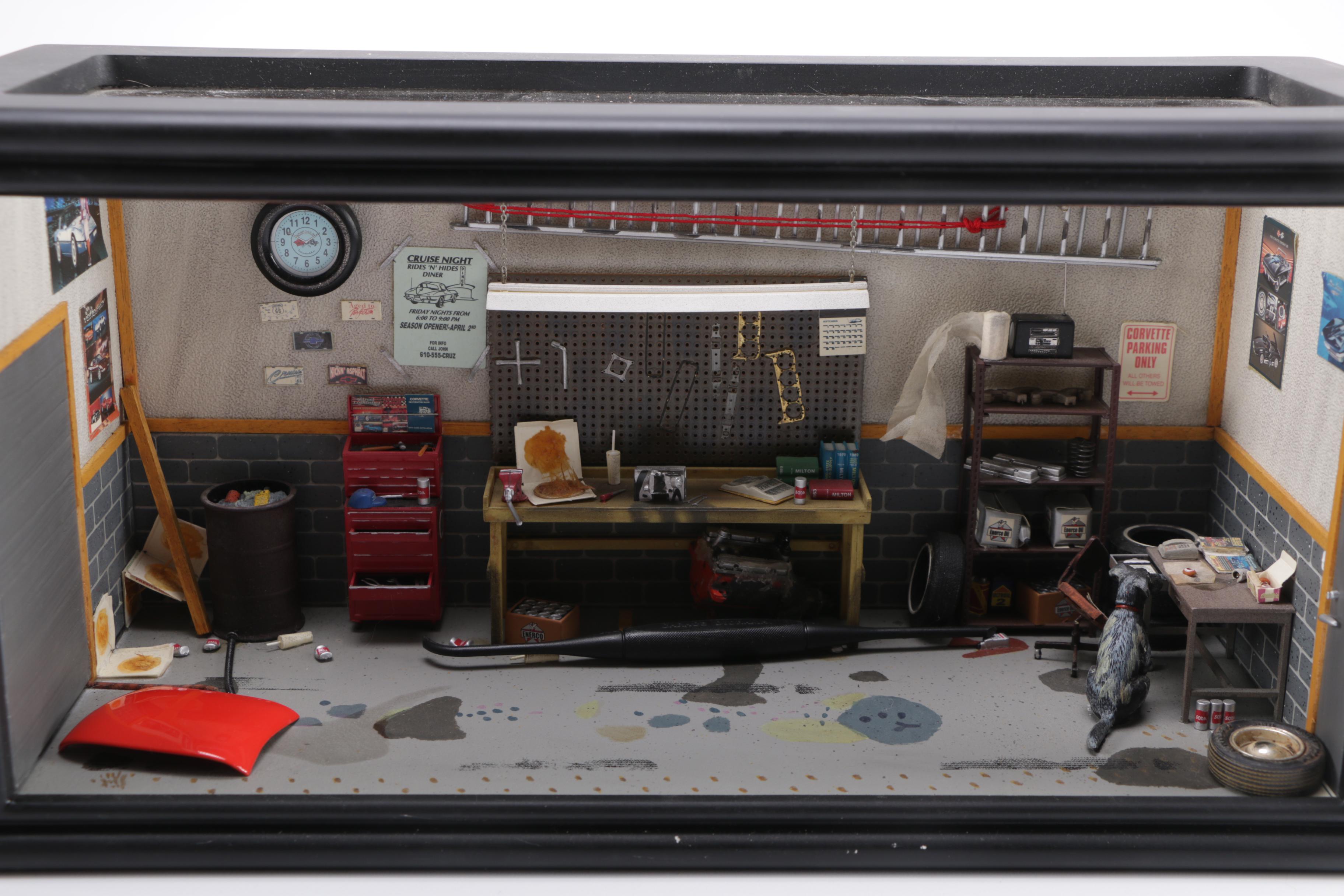 Franklin Mint Corvette Garage Diorama