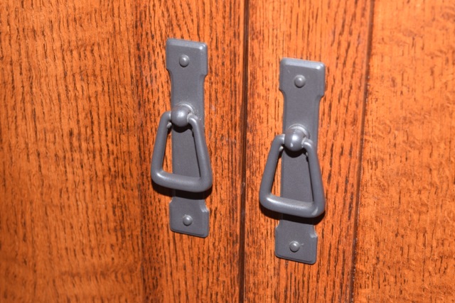 Vargas Furniture Company Mission Style Oak Entertainment Cabinet