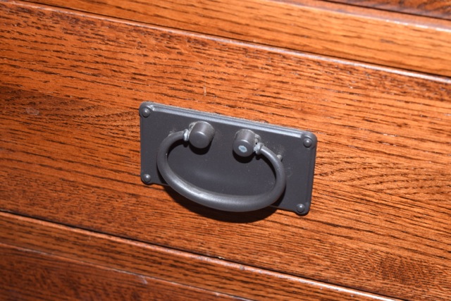 Vargas Furniture Company Mission Style Oak Entertainment Cabinet