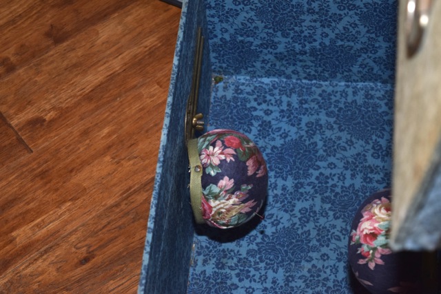 Antique Hirschfelder& Meaney Steamer Trunk