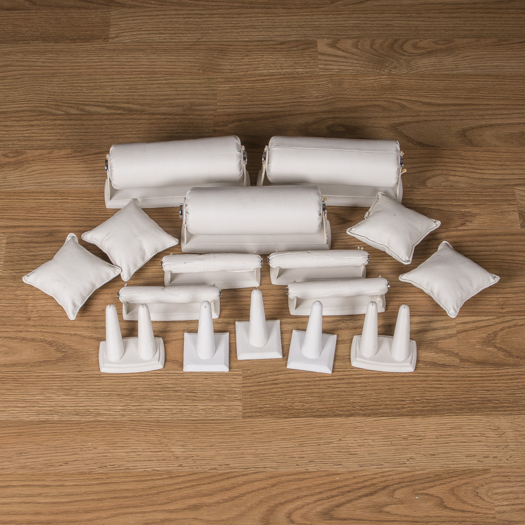 Jewelry Display Forms