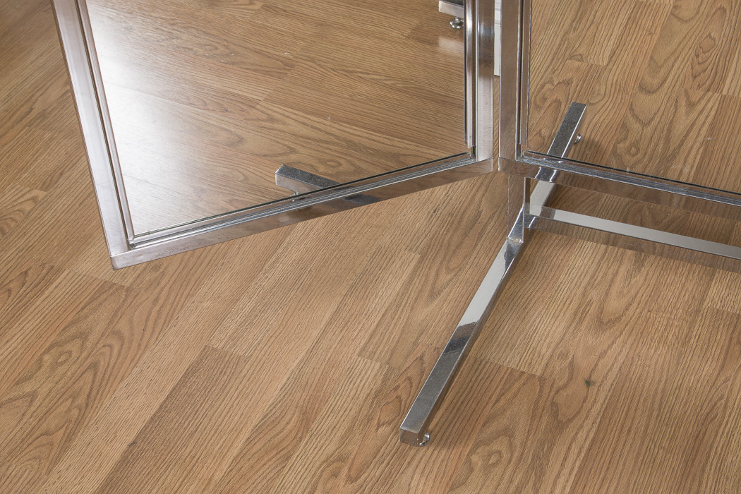 Tri-Folding Freestanding Mirror